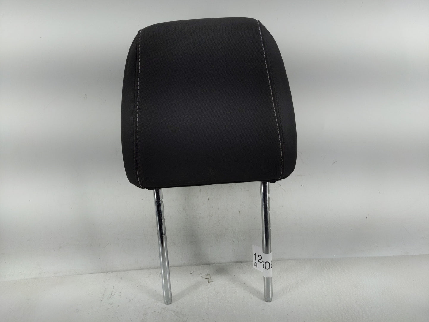 2014 Ford Escape Headrest Head Rest Front Driver Passenger Seat Fits OEM Used Auto Parts - Oemusedautoparts1.com