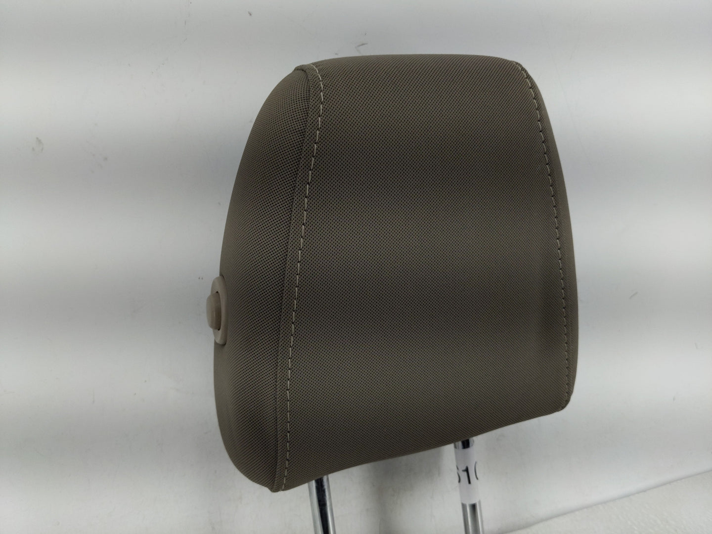 2014 Ford Escape Headrest Head Rest Front Driver Passenger Seat Fits OEM Used Auto Parts - Oemusedautoparts1.com
