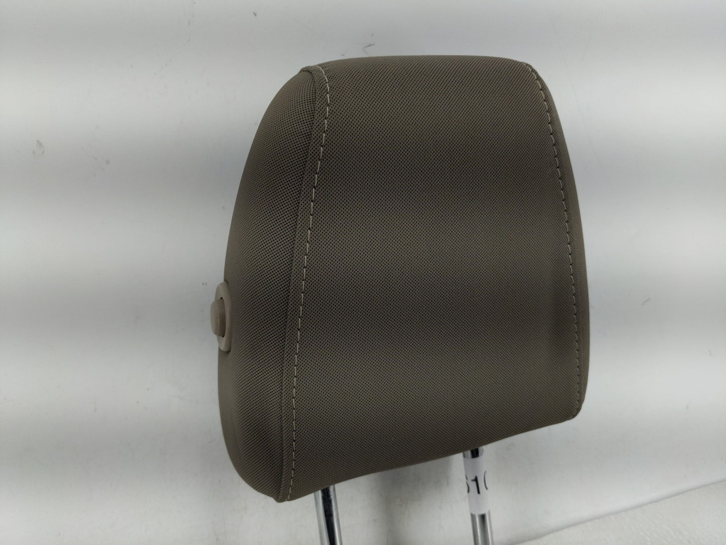 2014 Ford Escape Headrest Head Rest Front Driver Passenger Seat Fits OEM Used Auto Parts - Oemusedautoparts1.com