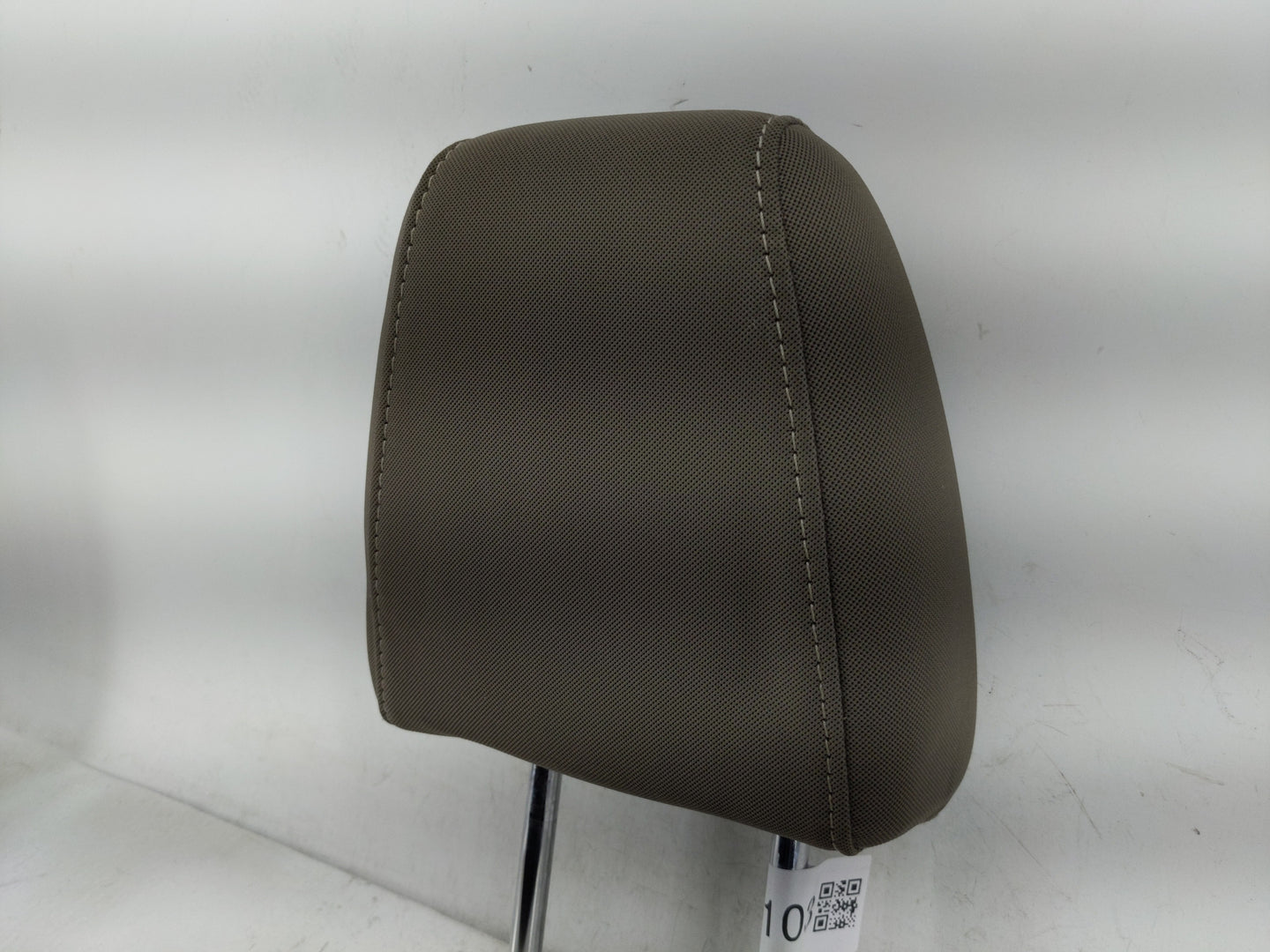 2014 Ford Escape Headrest Head Rest Front Driver Passenger Seat Fits OEM Used Auto Parts - Oemusedautoparts1.com