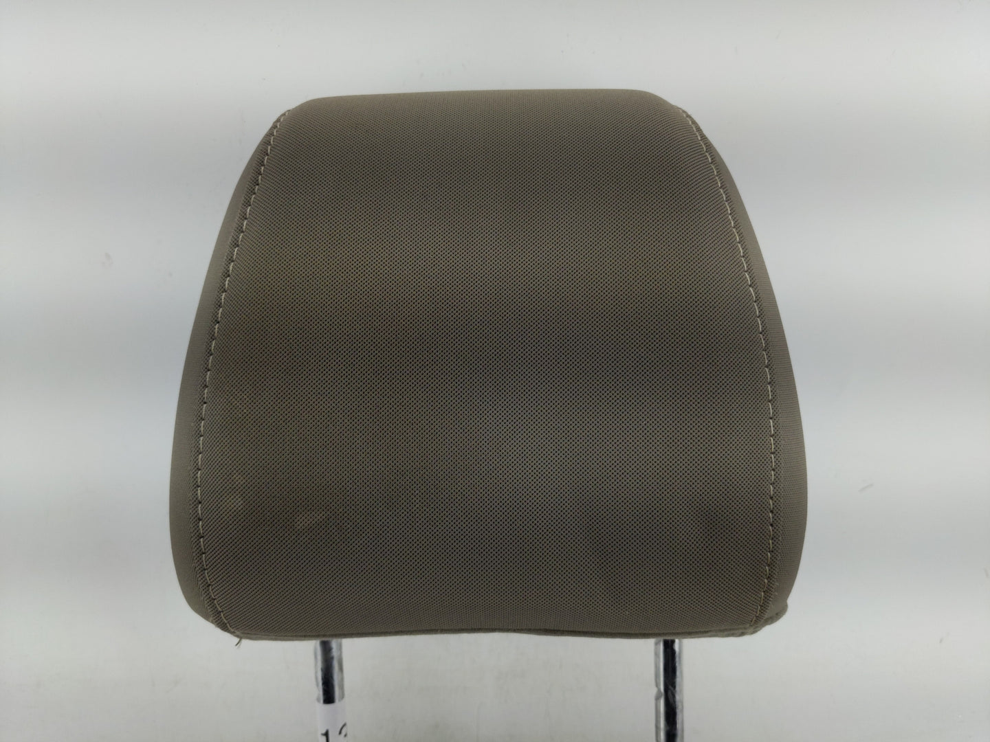 2014 Ford Escape Headrest Head Rest Front Driver Passenger Seat Fits OEM Used Auto Parts - Oemusedautoparts1.com