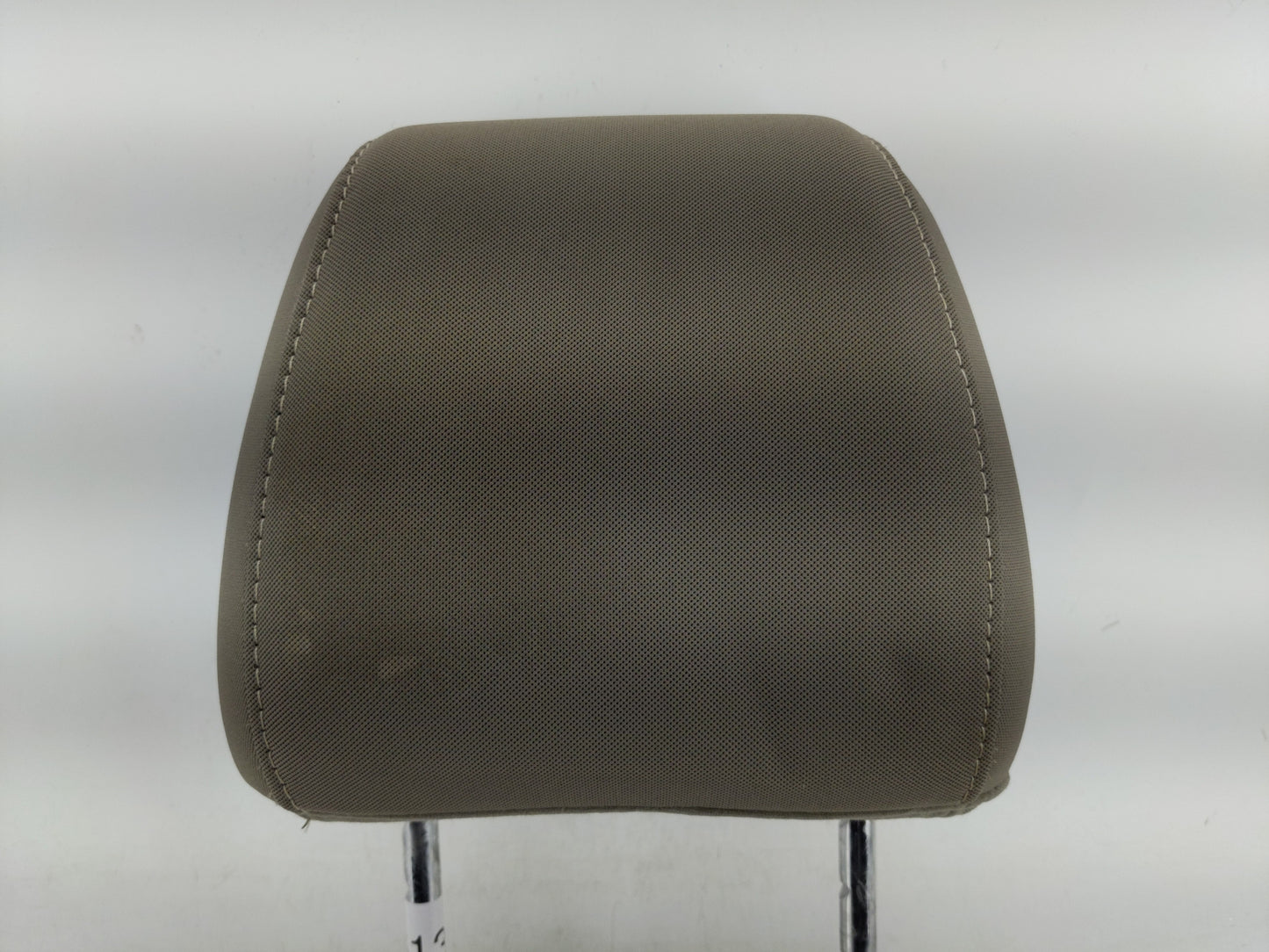 2014 Ford Escape Headrest Head Rest Front Driver Passenger Seat Fits OEM Used Auto Parts - Oemusedautoparts1.com
