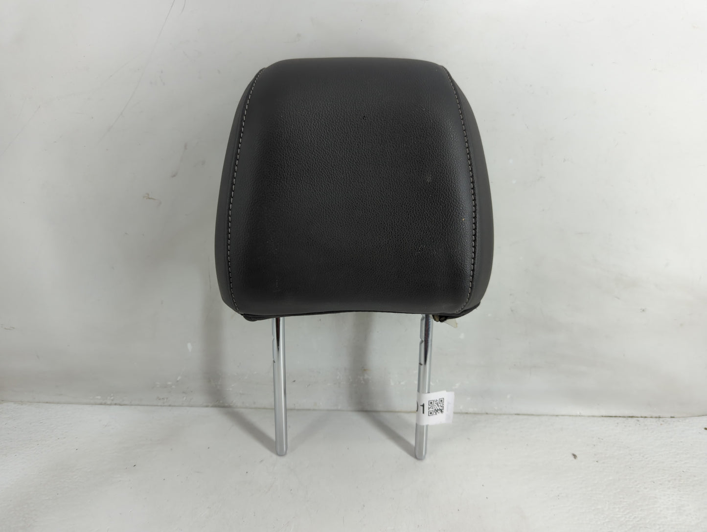 2014 Ford Escape Headrest Head Rest Rear Seat Fits OEM Used Auto Parts - Oemusedautoparts1.com