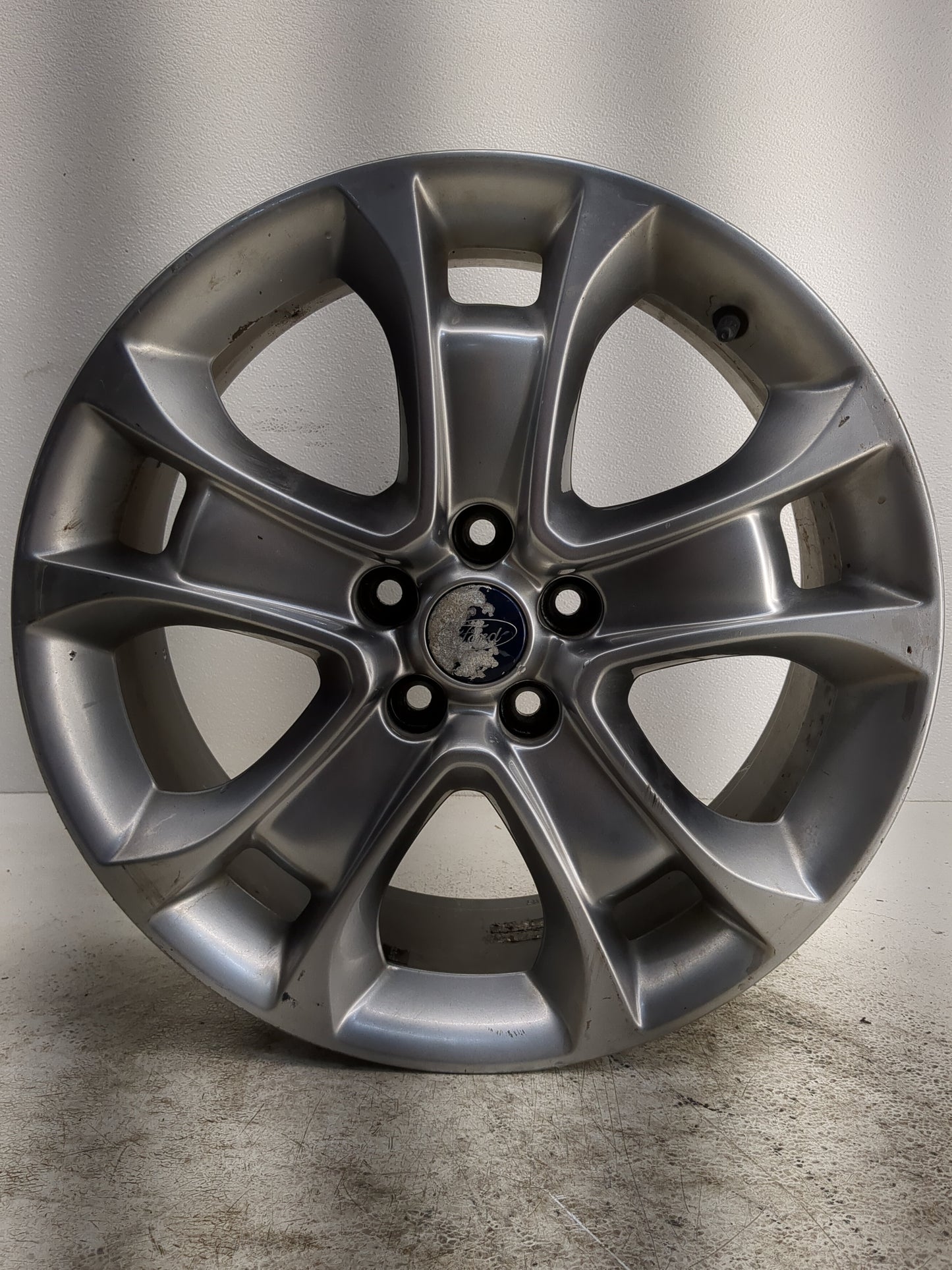 2013-2016 Ford Escape Oem Wheel Rim - Oemusedautoparts1.com