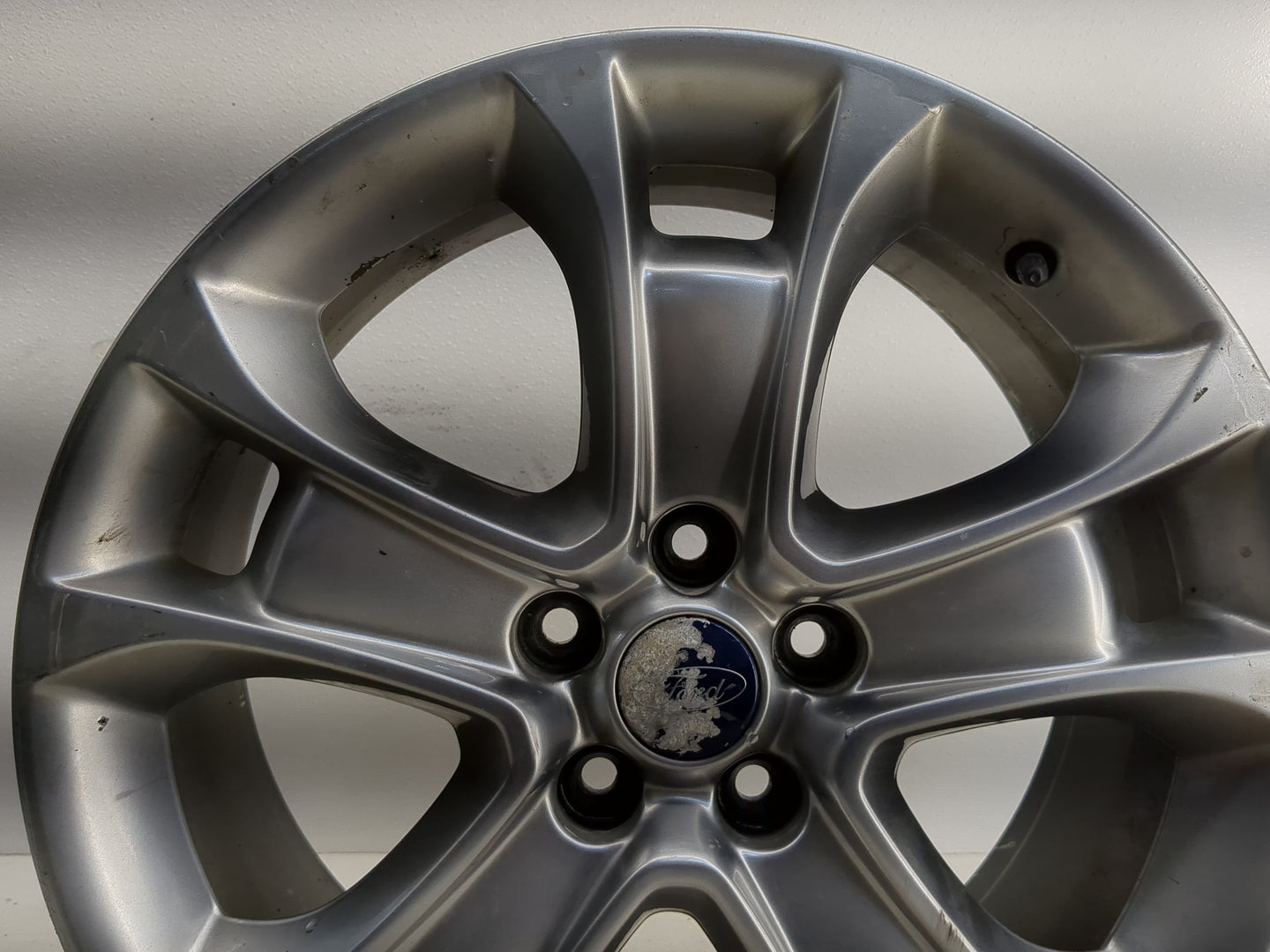 2013-2016 Ford Escape Oem Wheel Rim - Oemusedautoparts1.com