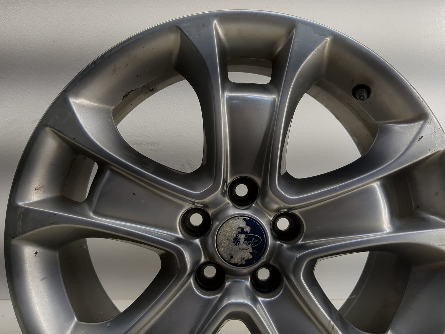2013-2016 Ford Escape Oem Wheel Rim - Oemusedautoparts1.com