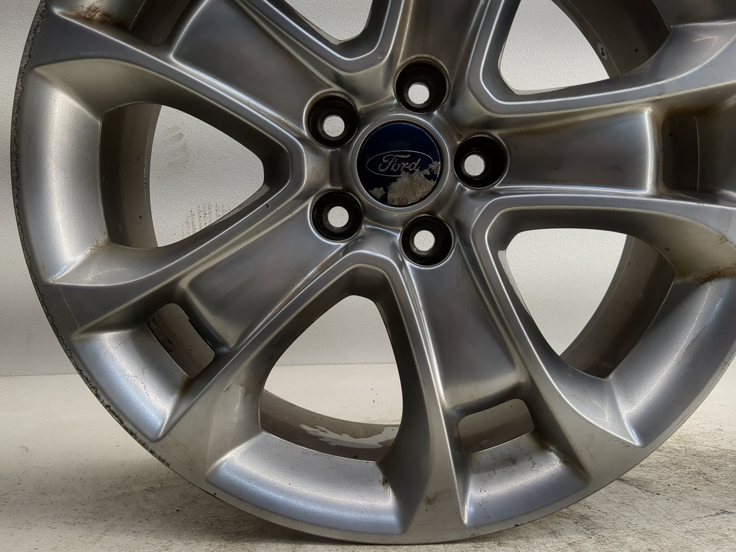 2013-2016 Ford Escape Oem Wheel Rim 1247557 - Oemusedautoparts1.com