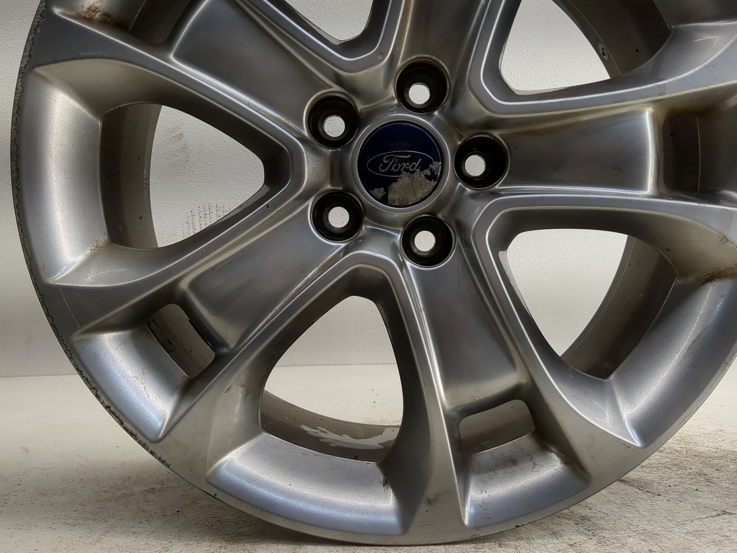 2013-2016 Ford Escape Oem Wheel Rim 1247557 - Oemusedautoparts1.com