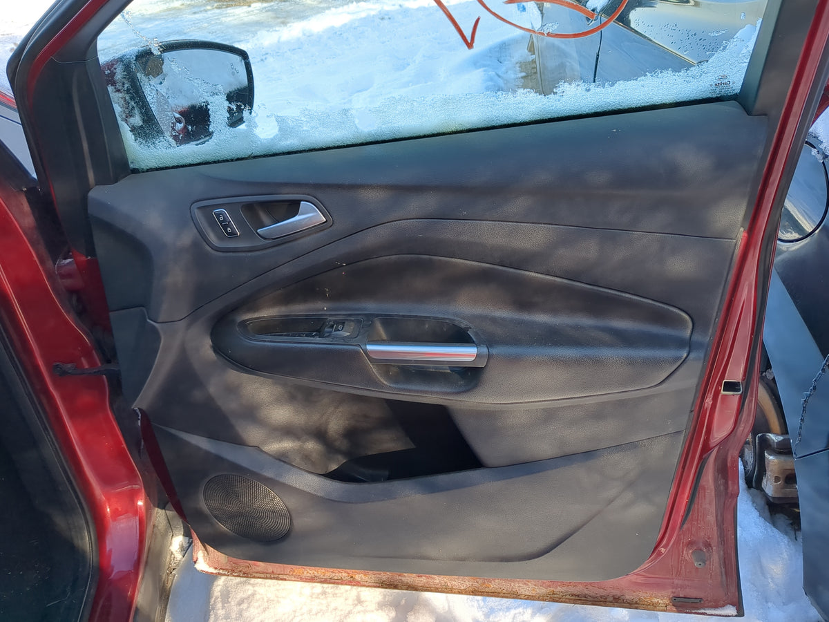 2014 Ford Escape Front Right Passenger Interior Door Panel Trim 1249712 - Oemusedautoparts1.com