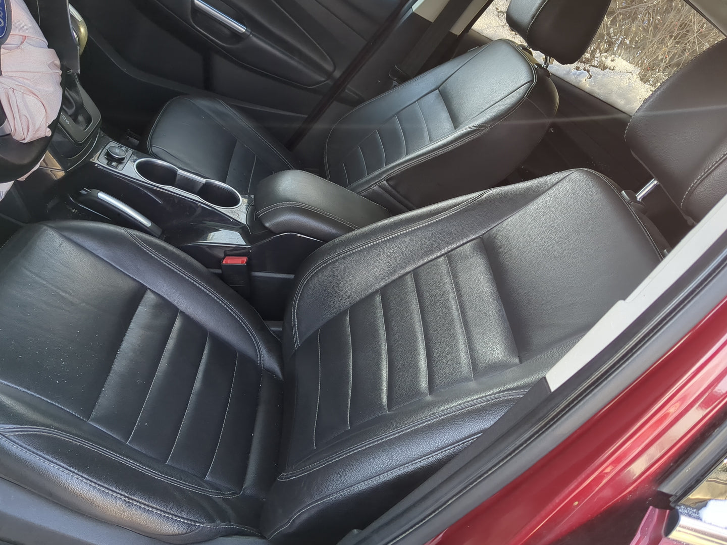 2013-2015 Ford Escape Driver Front Seat Oem 1249744 - Oemusedautoparts1.com