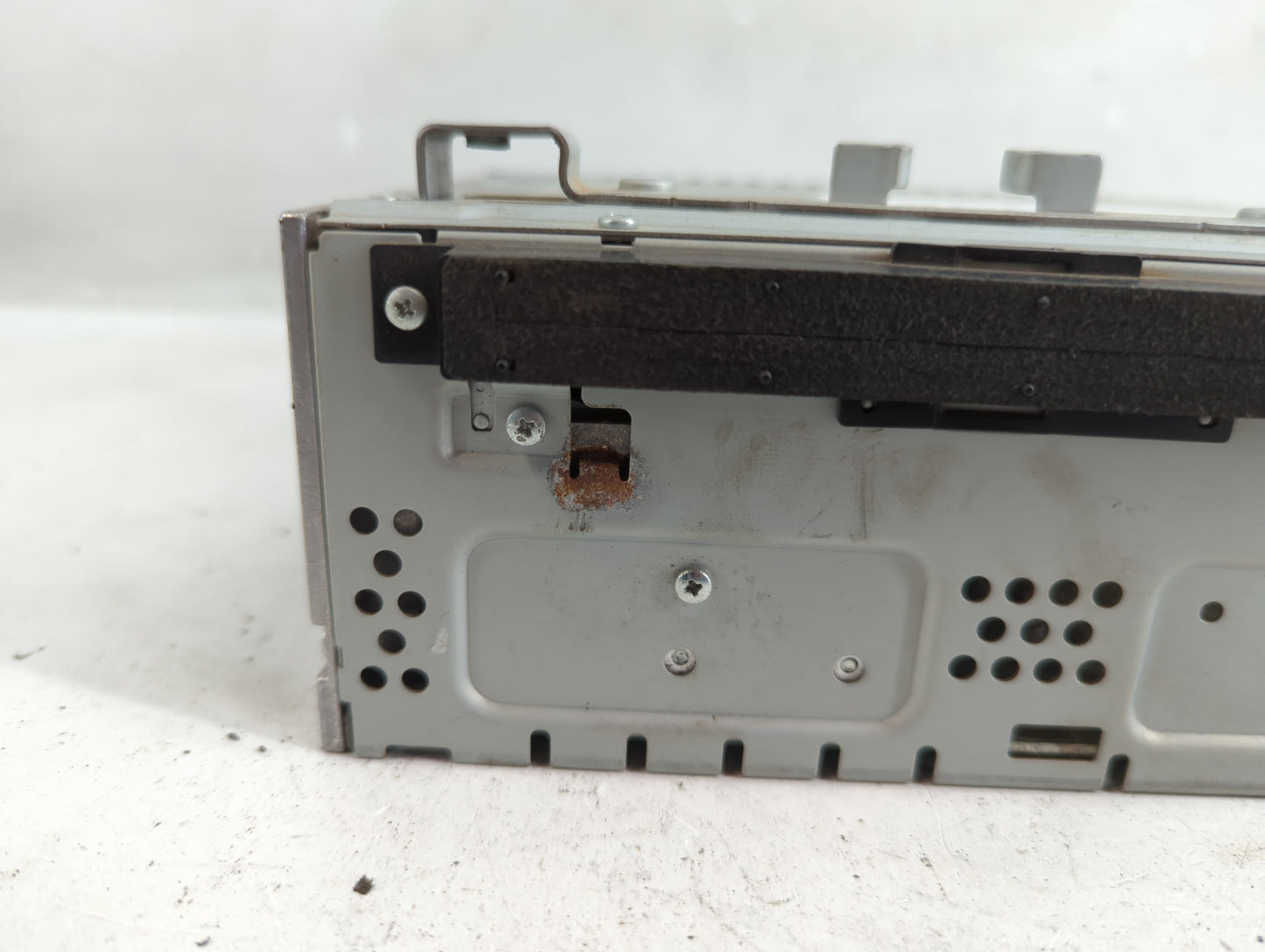 2013-2015 Ford Escape Radio AM FM Cd Player Receiver Replacement P/N:CJ5T-19C107-BB Fits Fits 2013 2014 2015 OEM Used Auto P