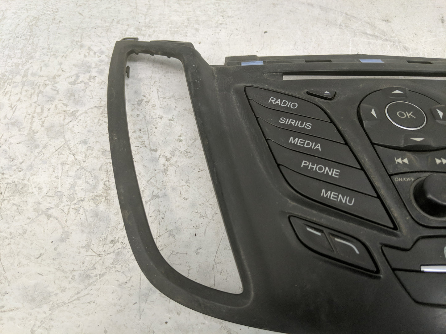 2013-2016 Ford Escape Radio Control Panel - Oemusedautoparts1.com