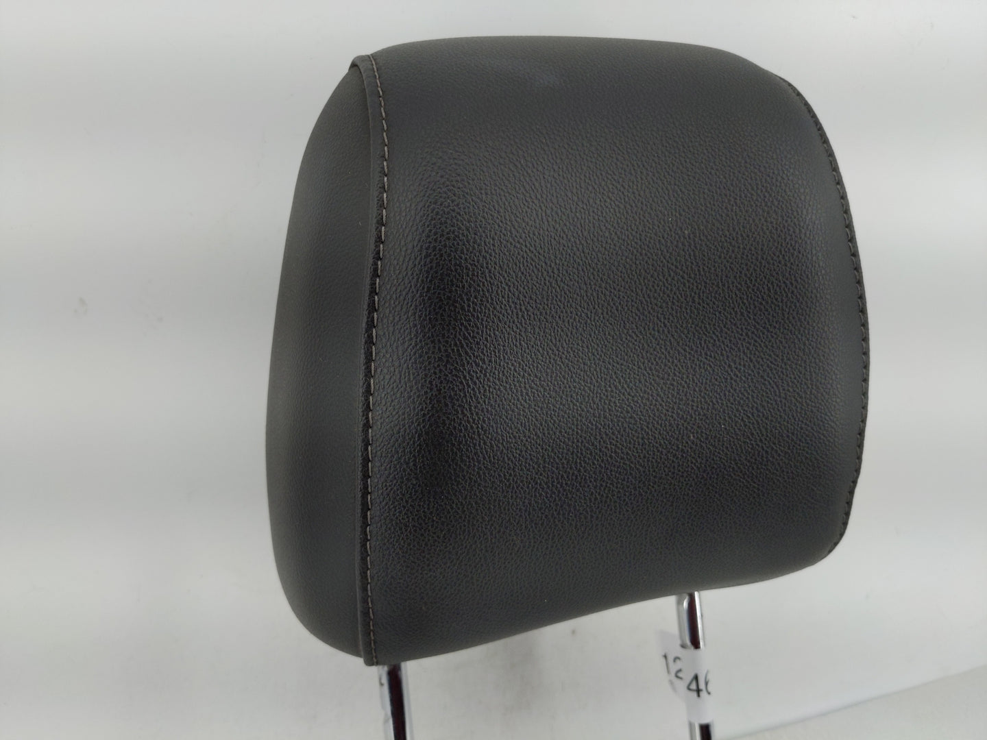 2014 Ford Escape Headrest Head Rest Front Driver Passenger Seat Fits OEM Used Auto Parts - Oemusedautoparts1.com