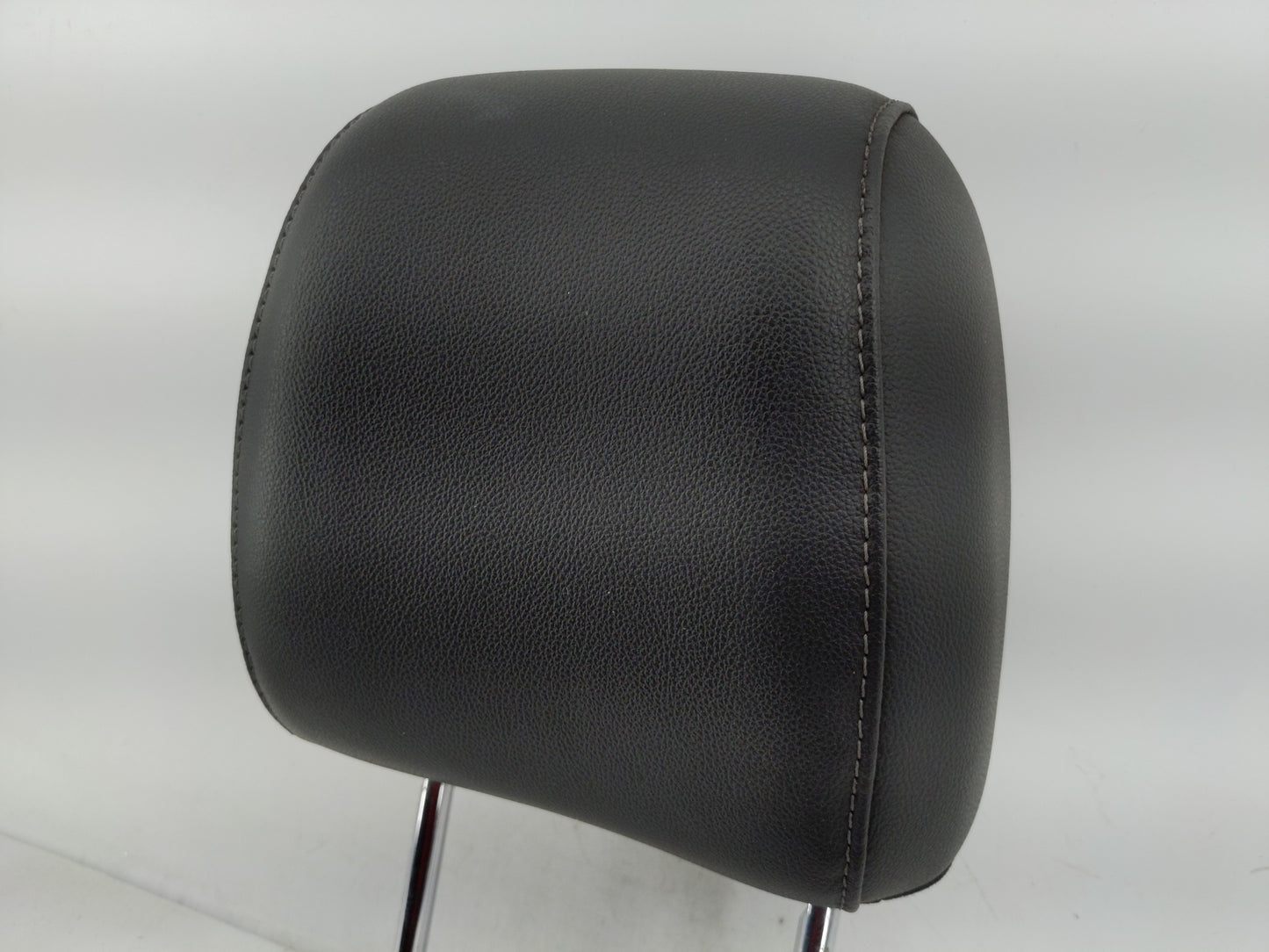 2014 Ford Escape Headrest Head Rest Front Driver Passenger Seat Fits OEM Used Auto Parts - Oemusedautoparts1.com