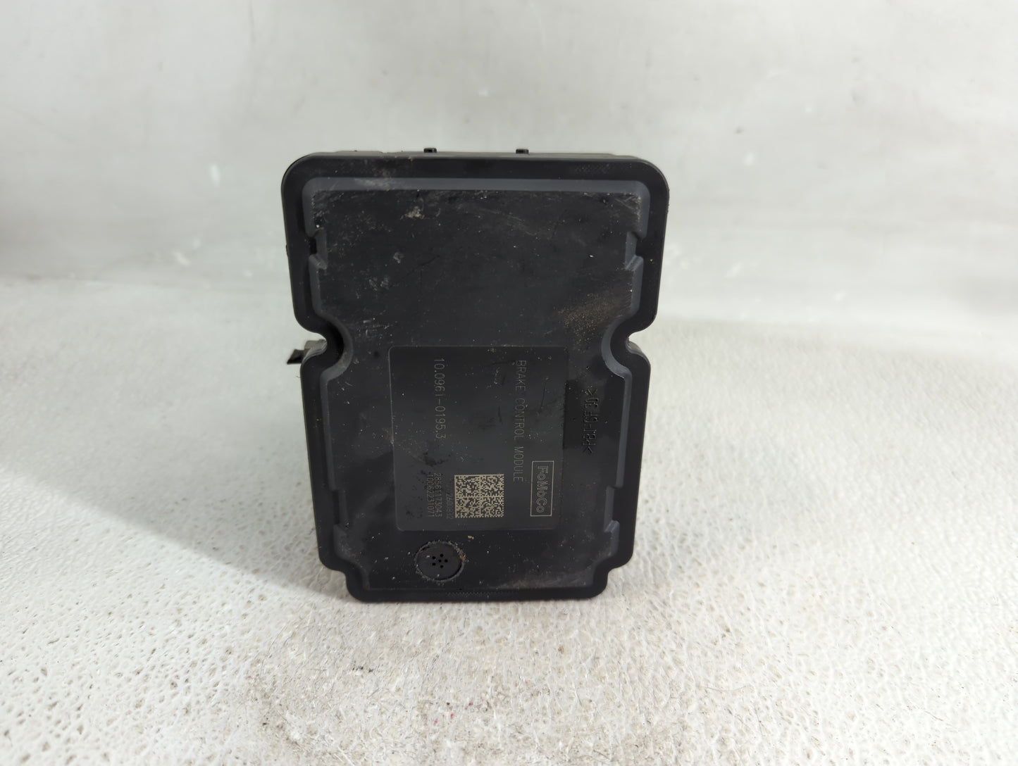 2013-2015 Ford Escape ABS Pump Control Module Replacement P/N:CV61-2C405-AE Fits Fits 2013 2014 2015 OEM Used Auto Parts - O