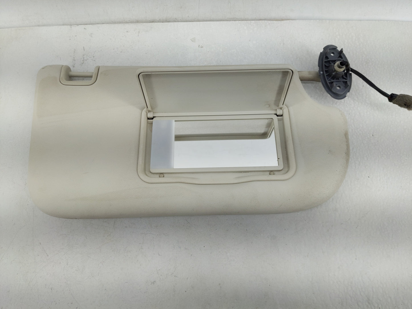 2013-2019 Ford Escape Sun Visor Shade Replacement Passenger Right Mirror Fits Fits 2013 2014 2015 2016 2017 2018 2019 OEM Us