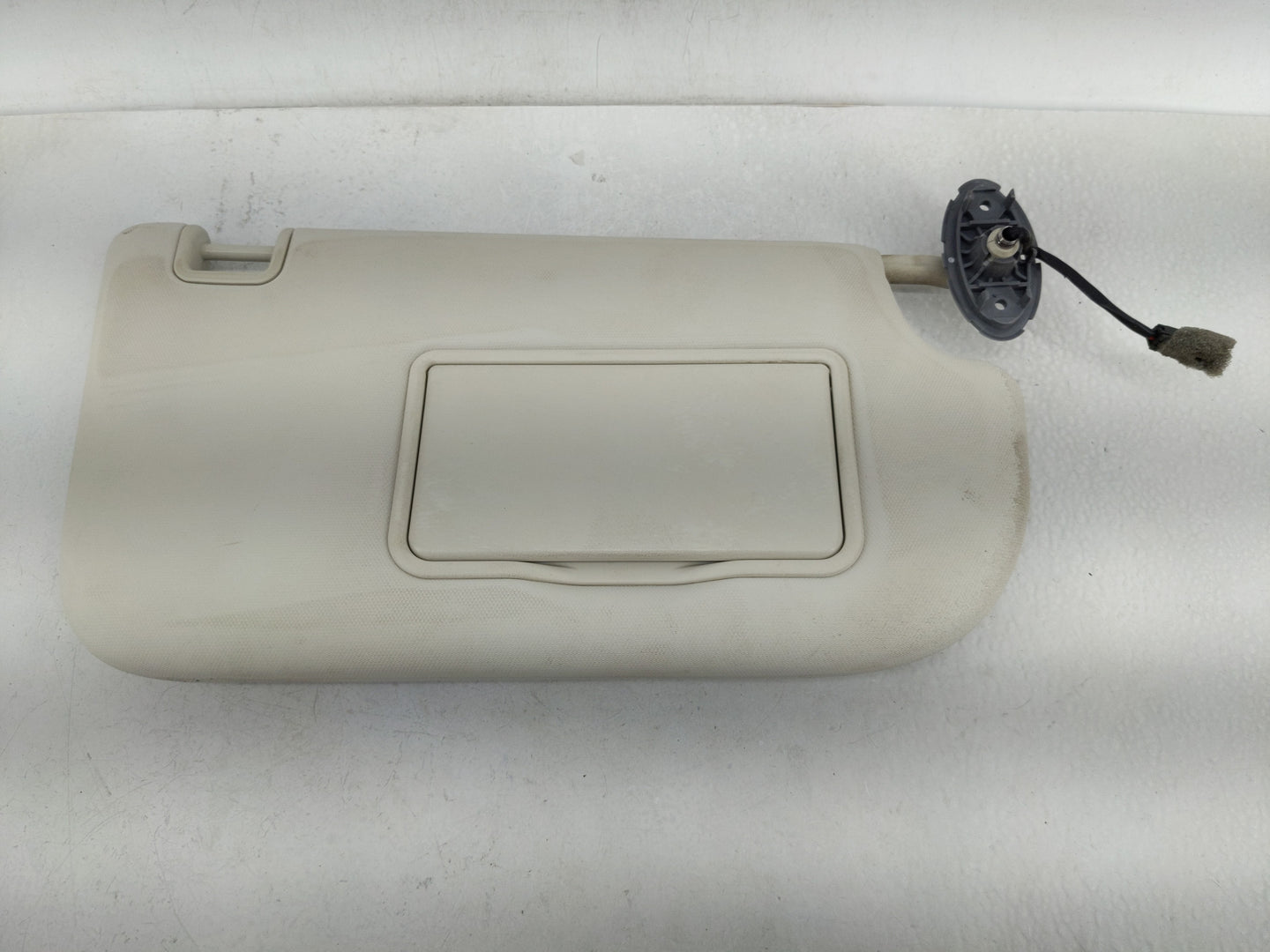 2013-2019 Ford Escape Sun Visor Shade Replacement Passenger Right Mirror Fits Fits 2013 2014 2015 2016 2017 2018 2019 OEM Us
