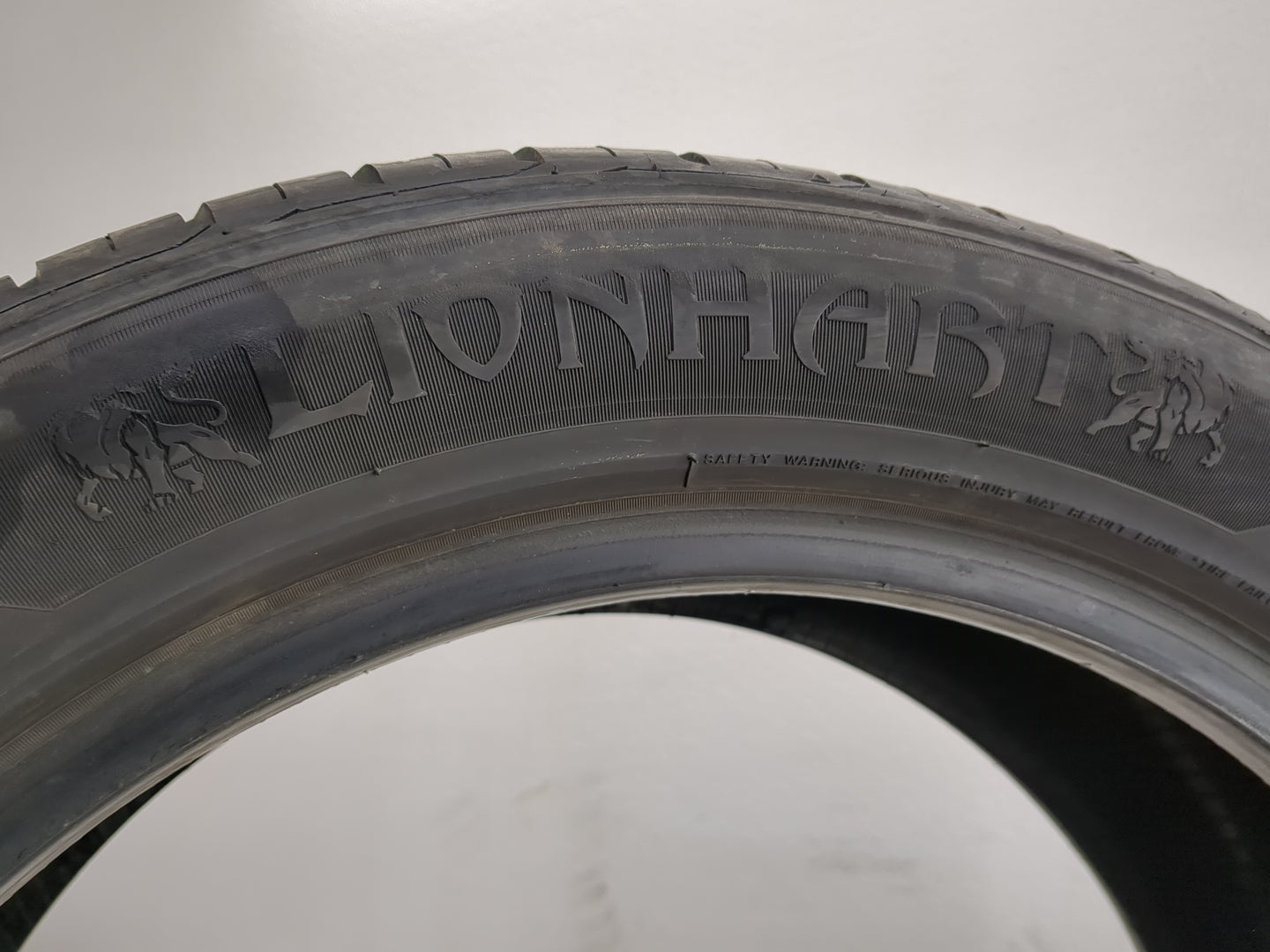 Used Tire 235/50R18 LIONHART LH-503 101W - Tread Depth 8.5/32 - Oemusedautoparts1.com