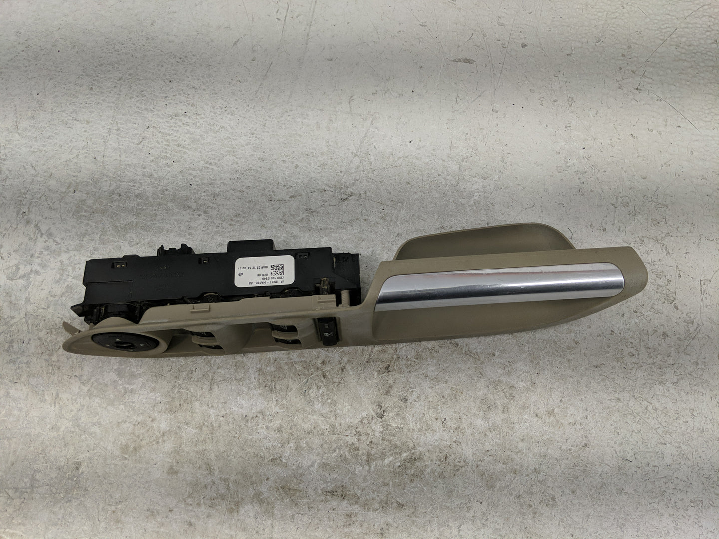 2013-2019 Ford Escape Master Power Window Switch Replacement Driver Side Left P/N:1FMCU0GX1EUC51478 Fits OEM Used Auto Parts