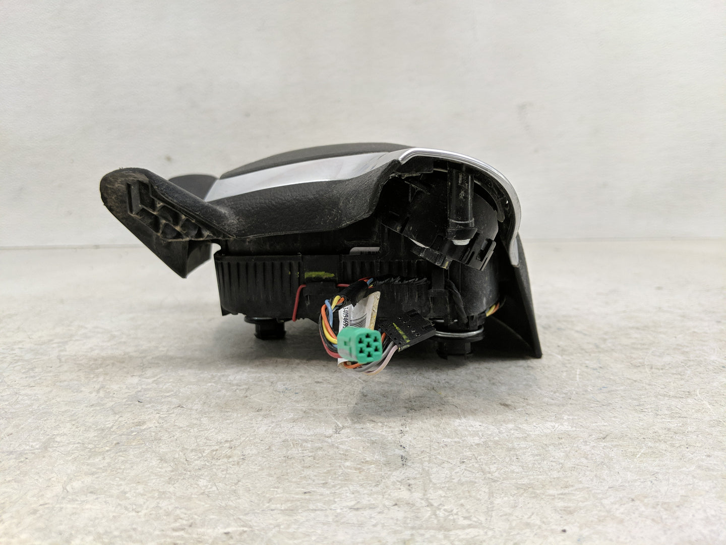 2013-2014 Ford Escape Air Bag Driver Left Steering Wheel Mounted P/N:CJ54-A042B85-CC3 Fits Fits 2013 2014 2015 2016 2017 201