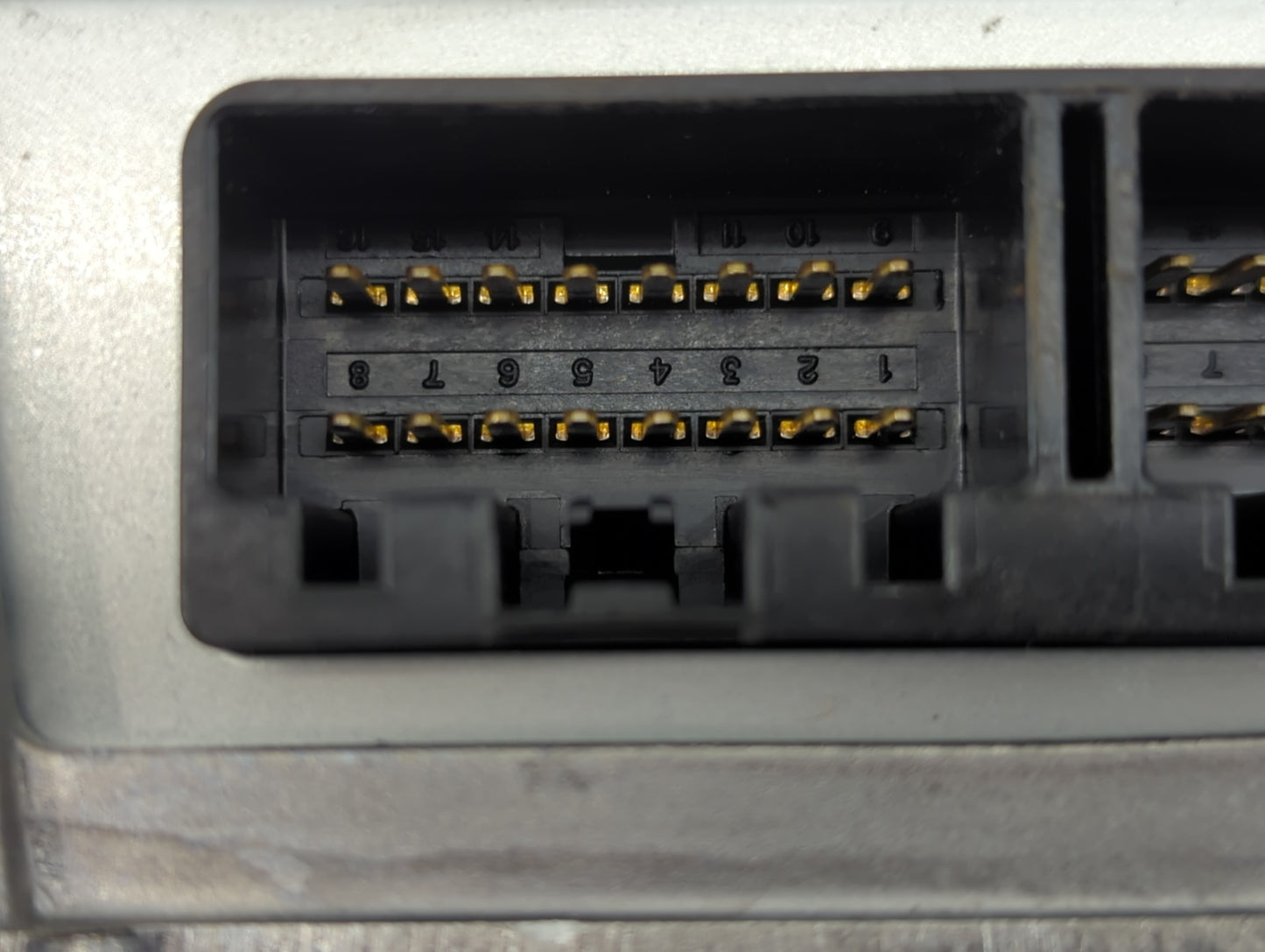 2013-2014 Ford Escape Radio AM FM Cd Player Receiver Replacement P/N:CT4T-18B849-AF Fits OEM Used Auto Parts - Oemusedautopa