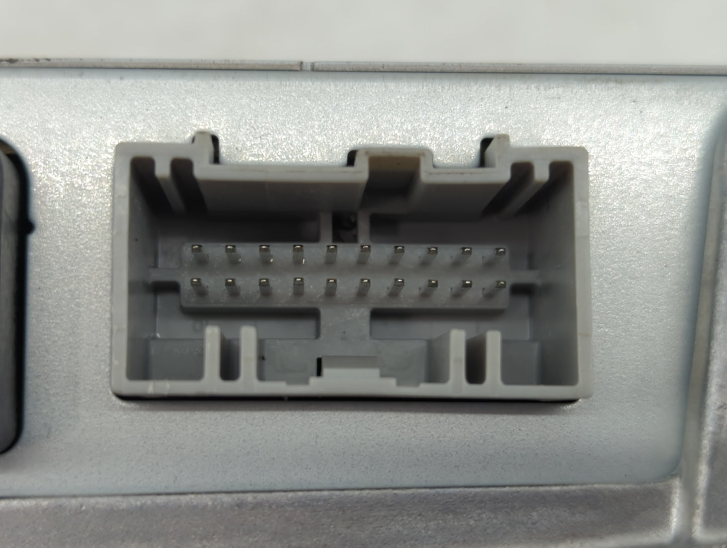 2013-2014 Ford Escape Radio AM FM Cd Player Receiver Replacement P/N:CT4T-18B849-AF Fits OEM Used Auto Parts - Oemusedautopa