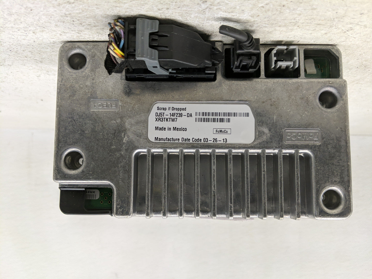 2014-2016 Ford Escape PCM Engine Control Computer ECU ECM PCU OEM P/N:DJ5T-14F239-DA Fits Fits 2014 2015 2016 OEM Used Auto 