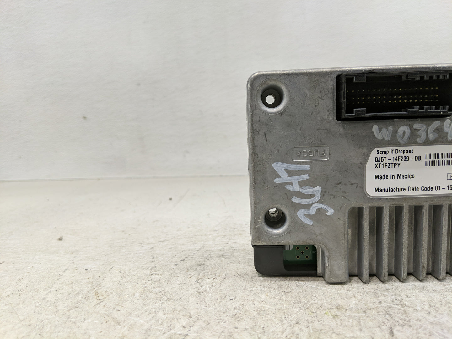 2014 Ford Escape PCM Engine Control Computer ECU ECM PCU OEM P/N:DJ5T-14F239-DB DA5T-14D212-RB Fits Fits 2012 2013 OEM Used 