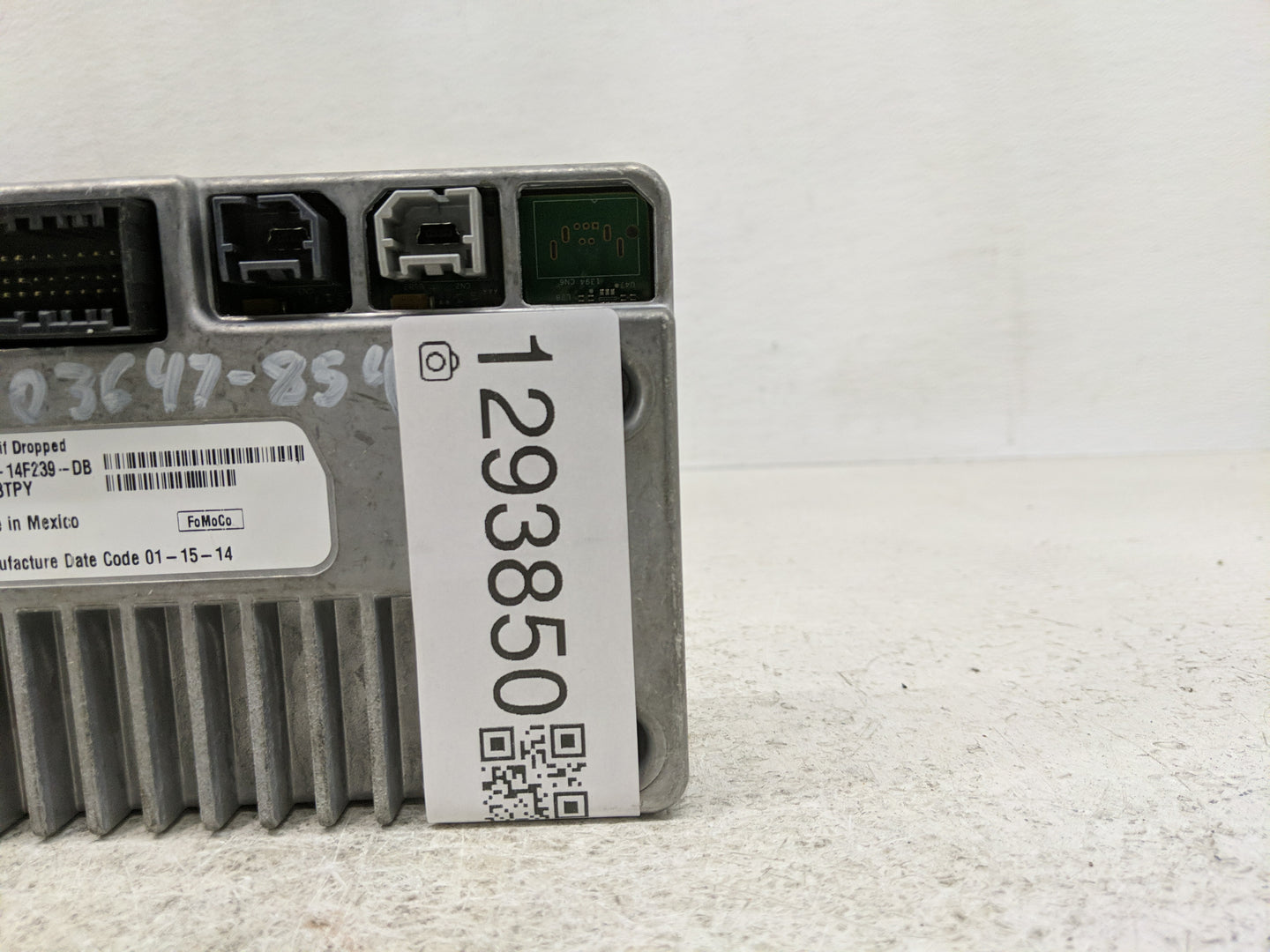 2014 Ford Escape PCM Engine Control Computer ECU ECM PCU OEM P/N:DJ5T-14F239-DB DA5T-14D212-RB Fits Fits 2012 2013 OEM Used 