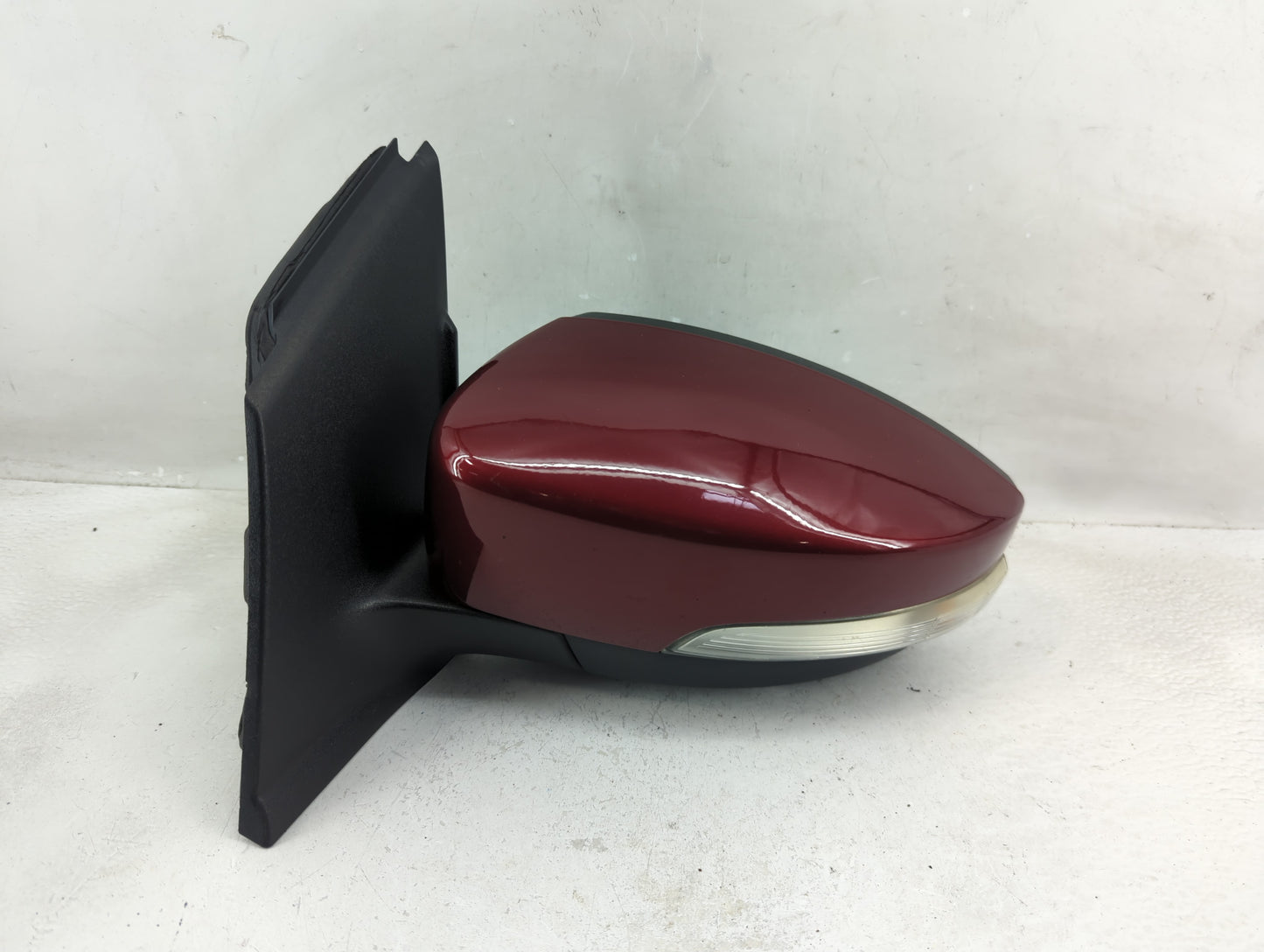 2013-2016 Ford Escape Driver Side View Mirror - Left Door Mirror OEM Used - Oemusedautoparts1.com