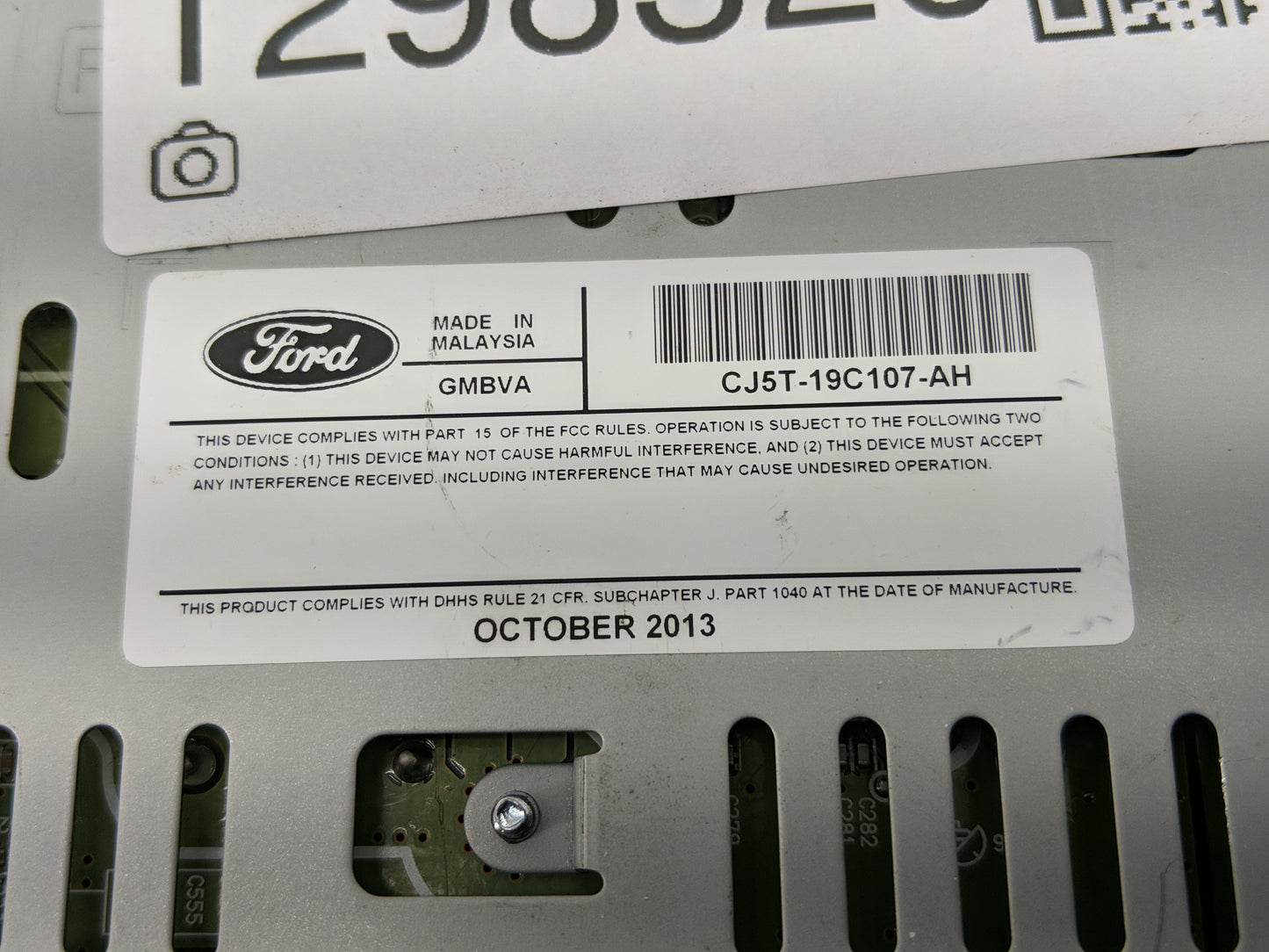 2013-2015 Ford Escape Radio AM FM Cd Player Receiver Replacement P/N:CJ5T-19C107-AH Fits Fits 2013 2014 2015 OEM Used Auto P
