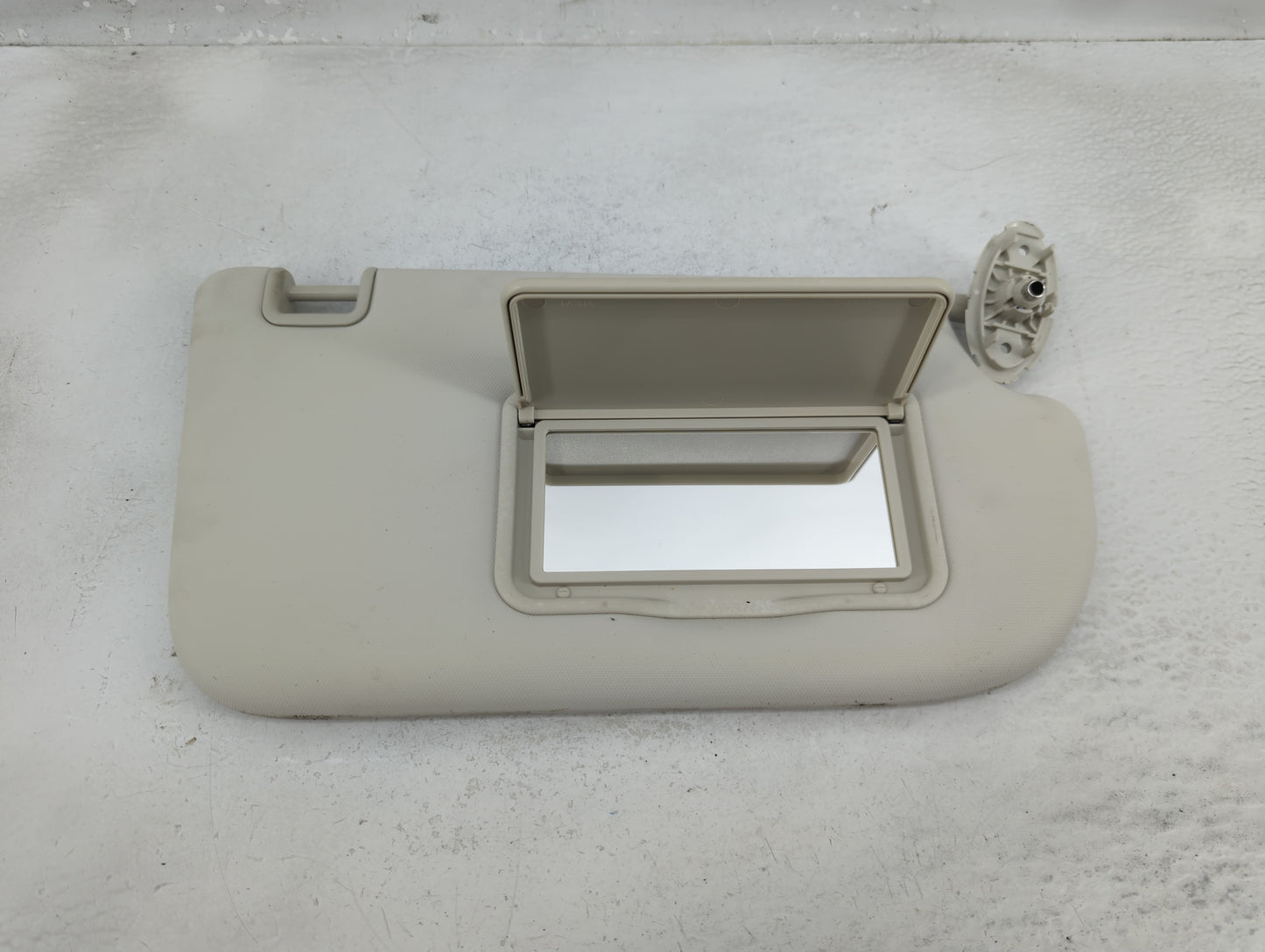 2013-2019 Ford Escape Sun Visor Shade Replacement Passenger Right Mirror Fits Fits 2013 2014 2015 2016 2017 2018 2019 OEM Us