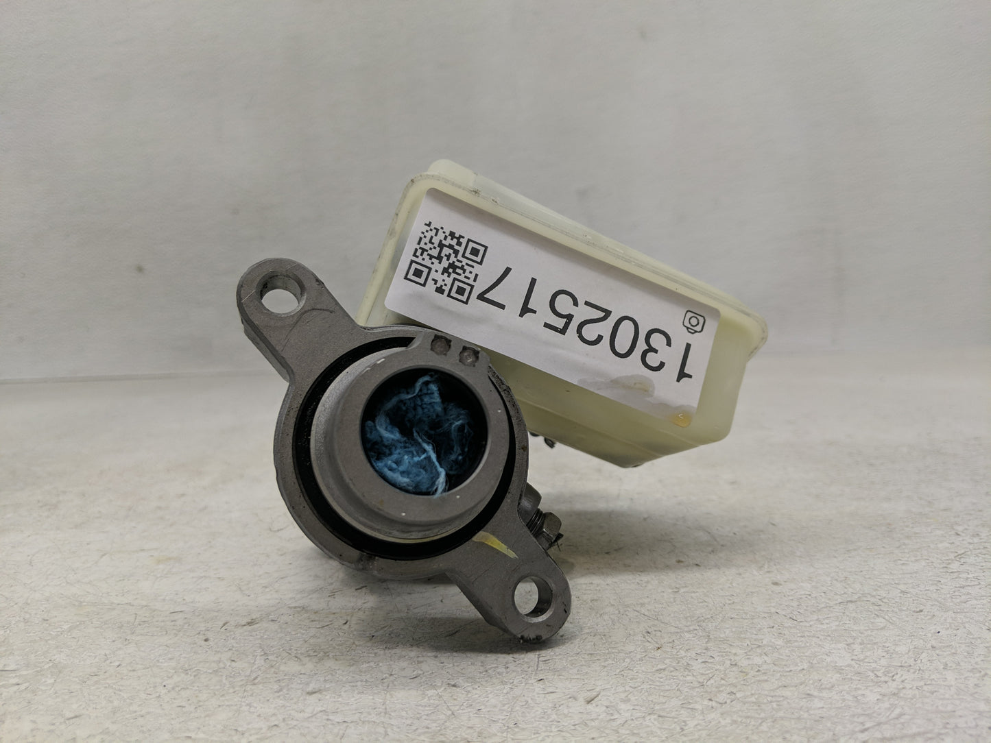 2013-2019 Ford Escape Brake Master Cylinder - Oemusedautoparts1.com