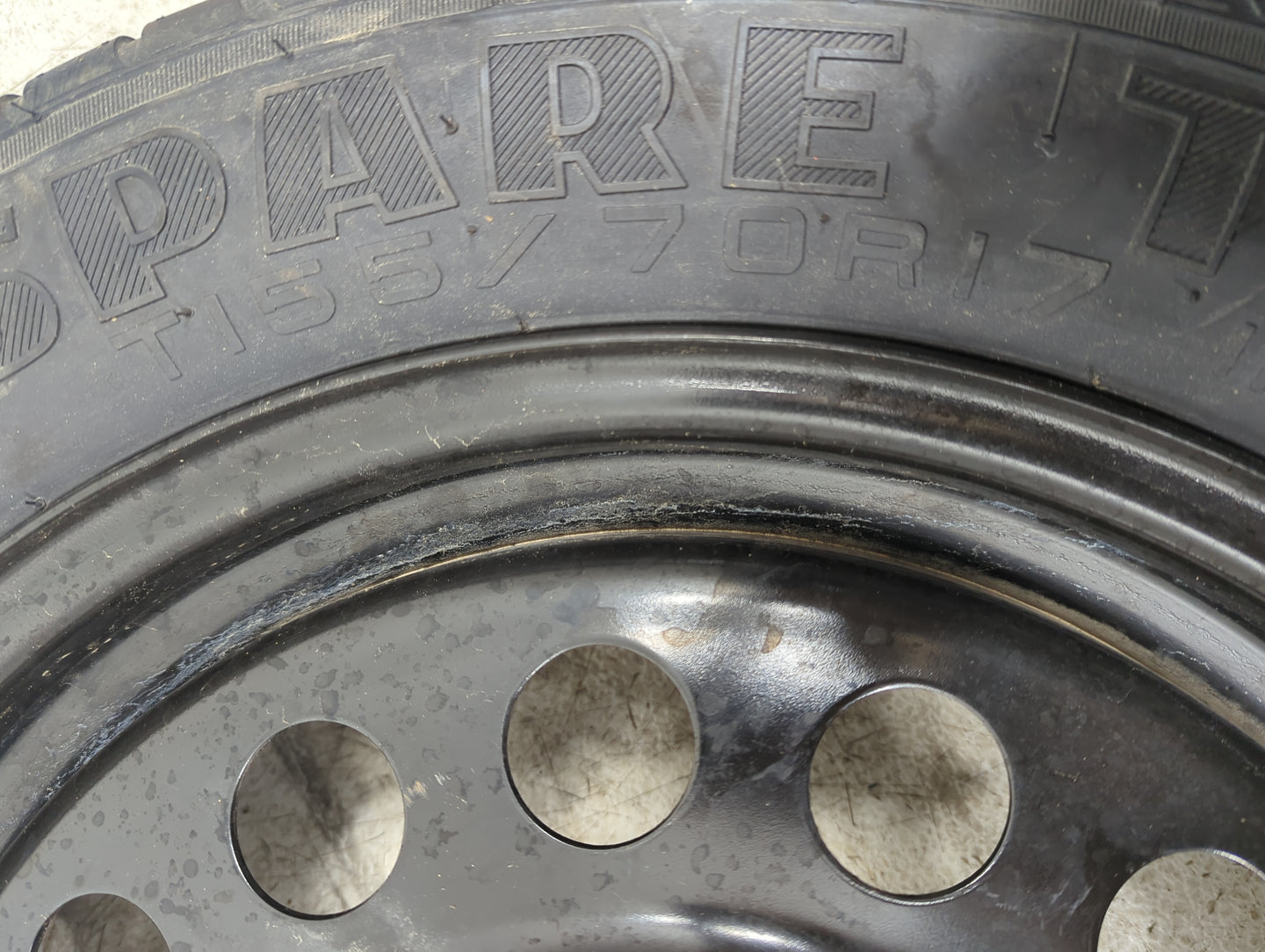 2013-2019 Ford Escape Spare Donut Tire Wheel Rim Oem 1305488 - Oemusedautoparts1.com