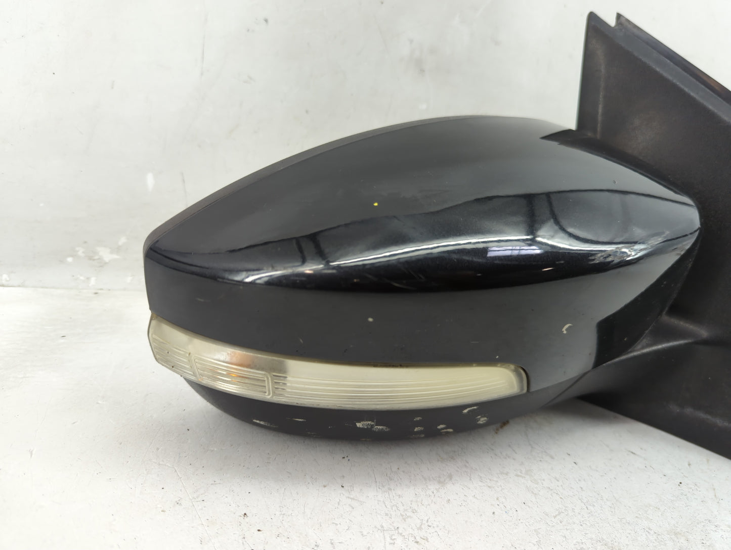 2013-2016 Ford Escape Passenger Side View Mirror - Right Door Mirror OEM Used - Oemusedautoparts1.com