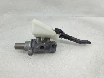 2013-2019 Ford Escape Brake Master Cylinder - Oemusedautoparts1.com