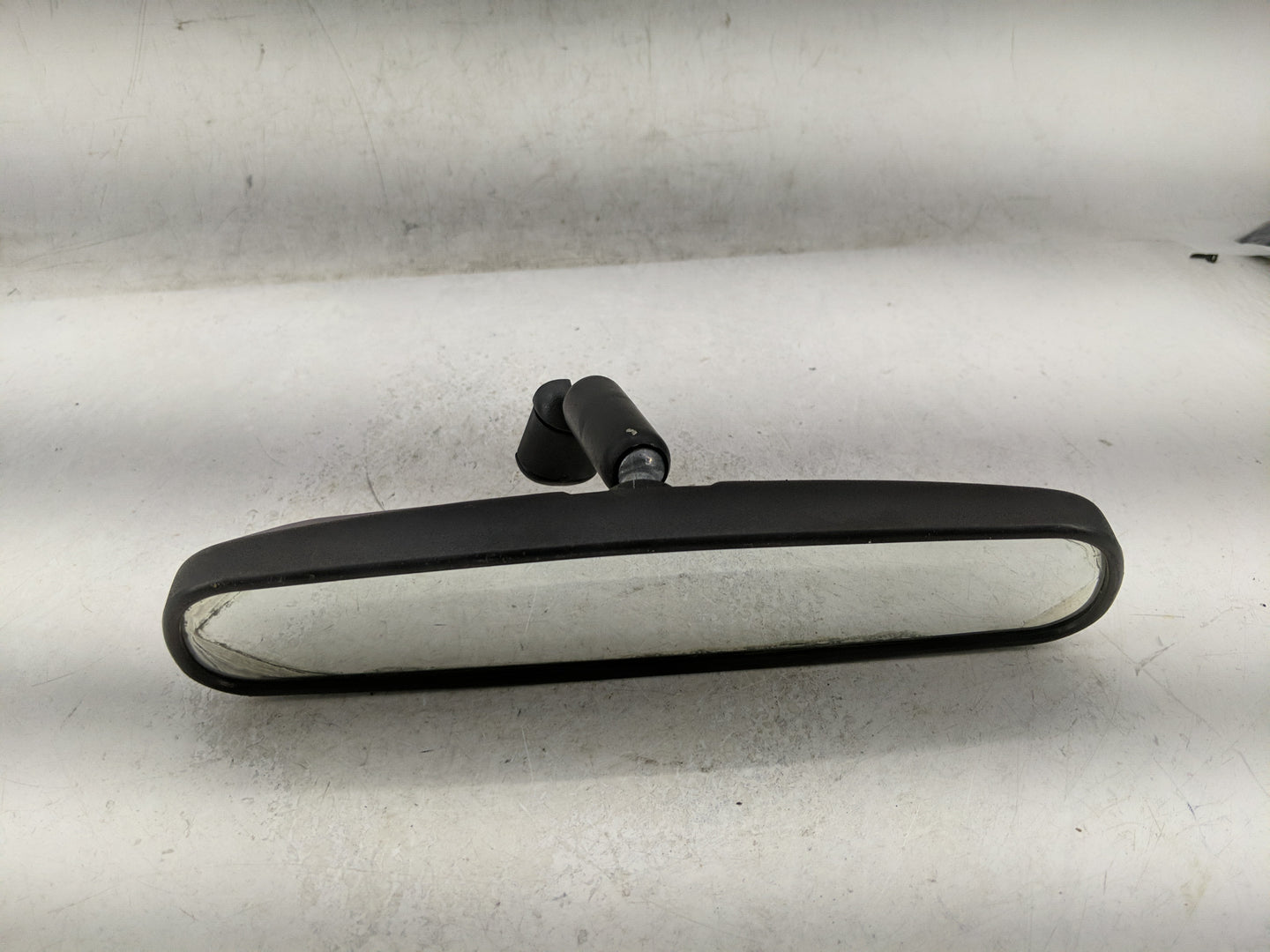 2001-2016 Ford Escape Interior Rear View Mirror Replacement OEM P/N:E8011681 Fits OEM Used Auto Parts - Oemusedautoparts1.co
