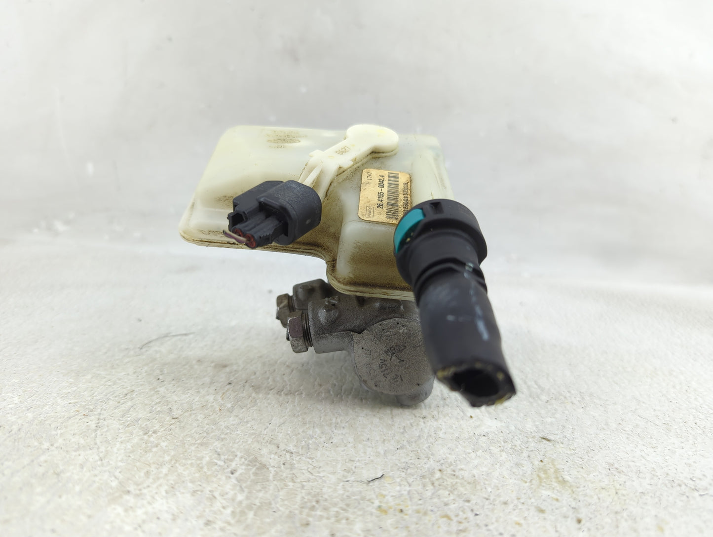 2013-2019 Ford Escape Brake Master Cylinder - Oemusedautoparts1.com