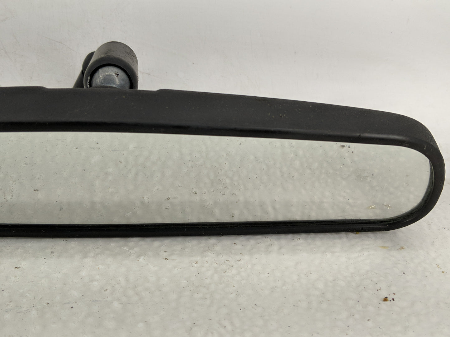 2001-2016 Ford Escape Interior Rear View Mirror Replacement OEM P/N:E8011681 Fits OEM Used Auto Parts - Oemusedautoparts1.co