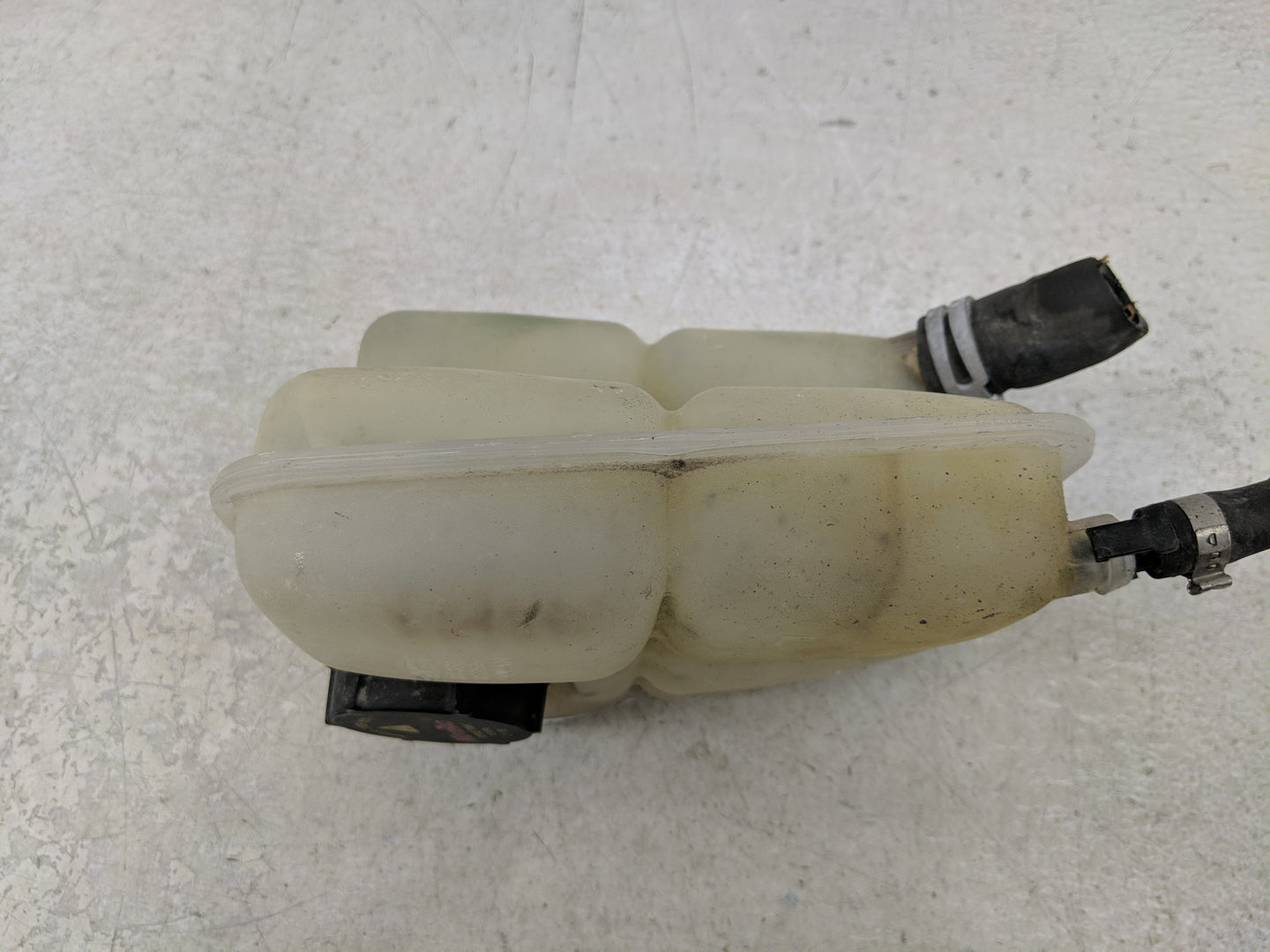2013-2016 Ford Escape Radiator Coolant Overflow Expansion Tank Bottle 1313080 - Oemusedautoparts1.com
