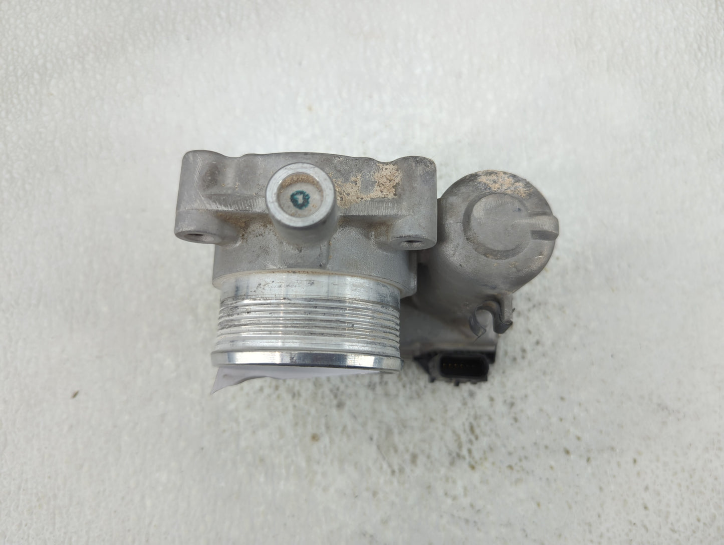 2013-2016 Ford Escape Throttle Body P/N:0 280 750 586 Fits Fits 2012 2013 2014 2015 2016 2017 OEM Used Auto Parts - Oemuseda