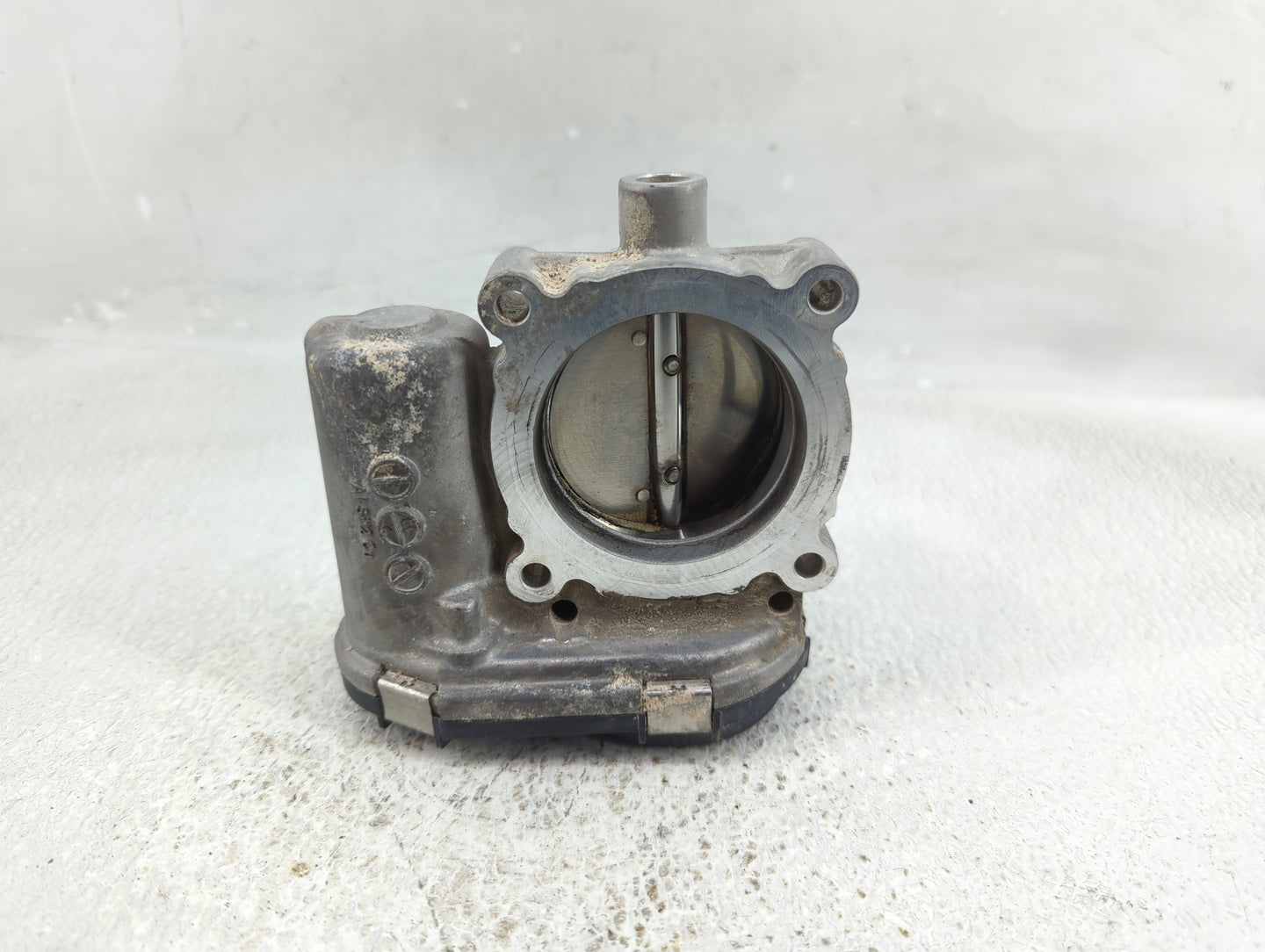 2013-2016 Ford Escape Throttle Body P/N:0 280 750 586 Fits Fits 2012 2013 2014 2015 2016 2017 OEM Used Auto Parts - Oemuseda
