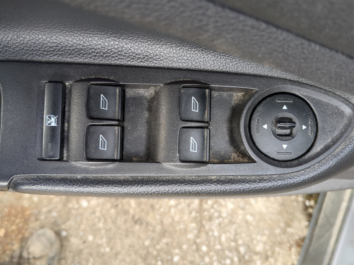 2013-2019 Ford Escape Master Power Window Switch Replacement Driver Side Left Fits Fits 2012 2013 2014 2015 2016 2017 2018 2