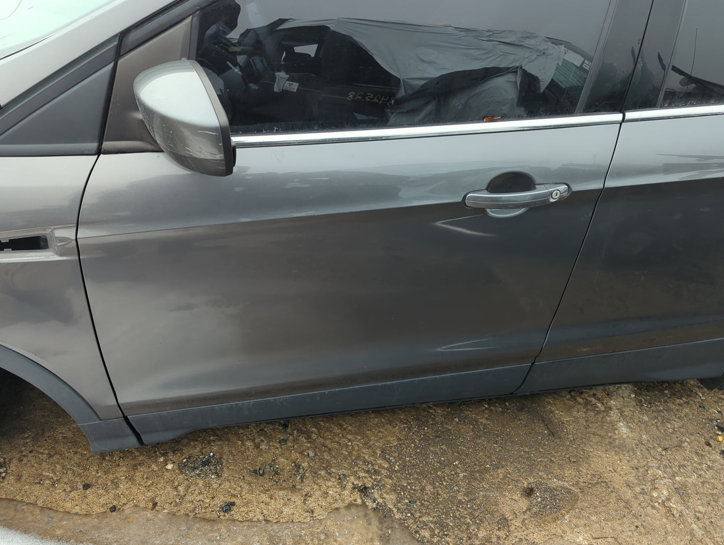 2013-2019 Ford Escape Driver Front Door Oem 1313603 - Oemusedautoparts1.com