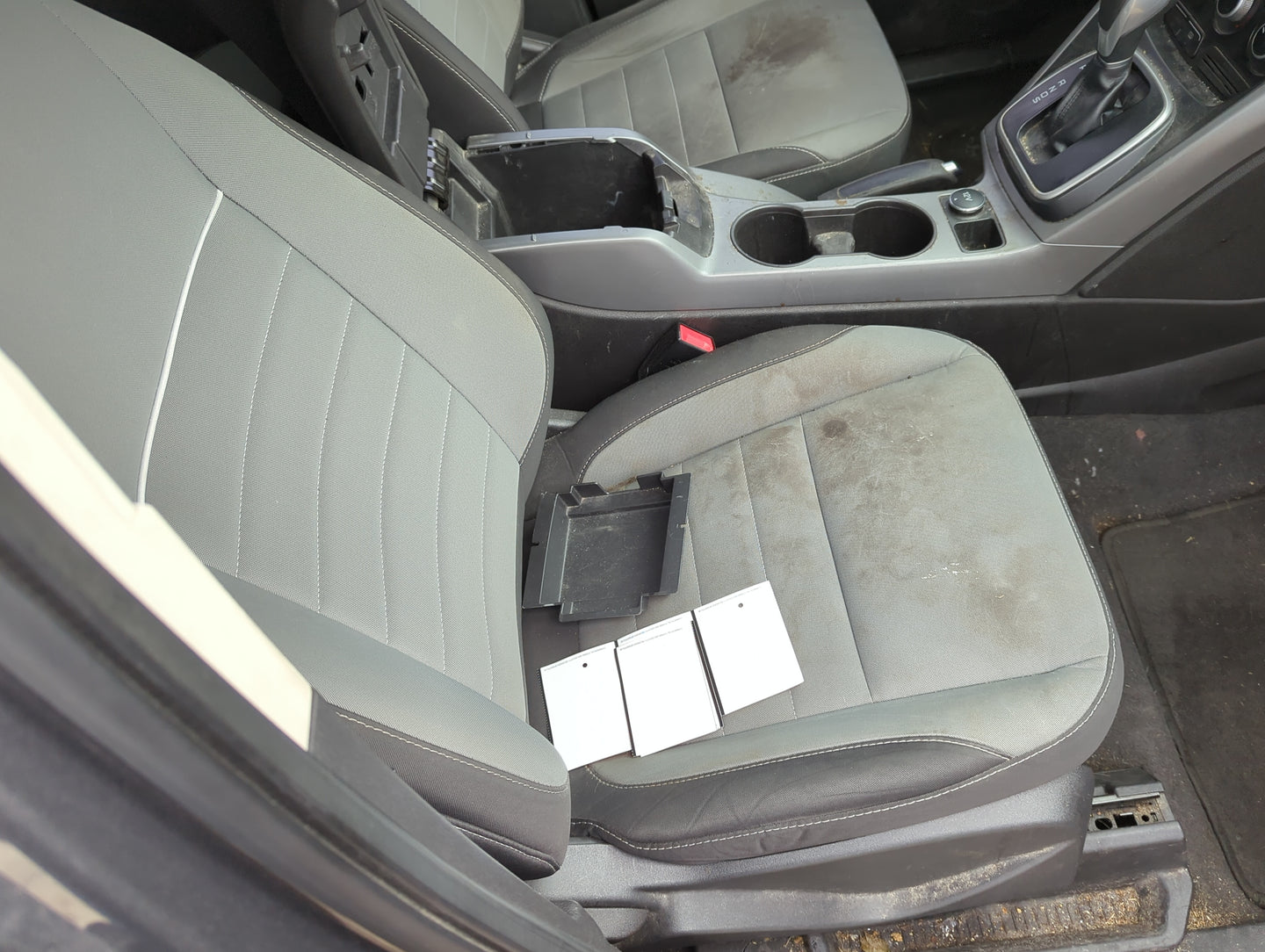 2013-2015 Ford Escape Passenger Front Seat Oem 1313613 - Oemusedautoparts1.com