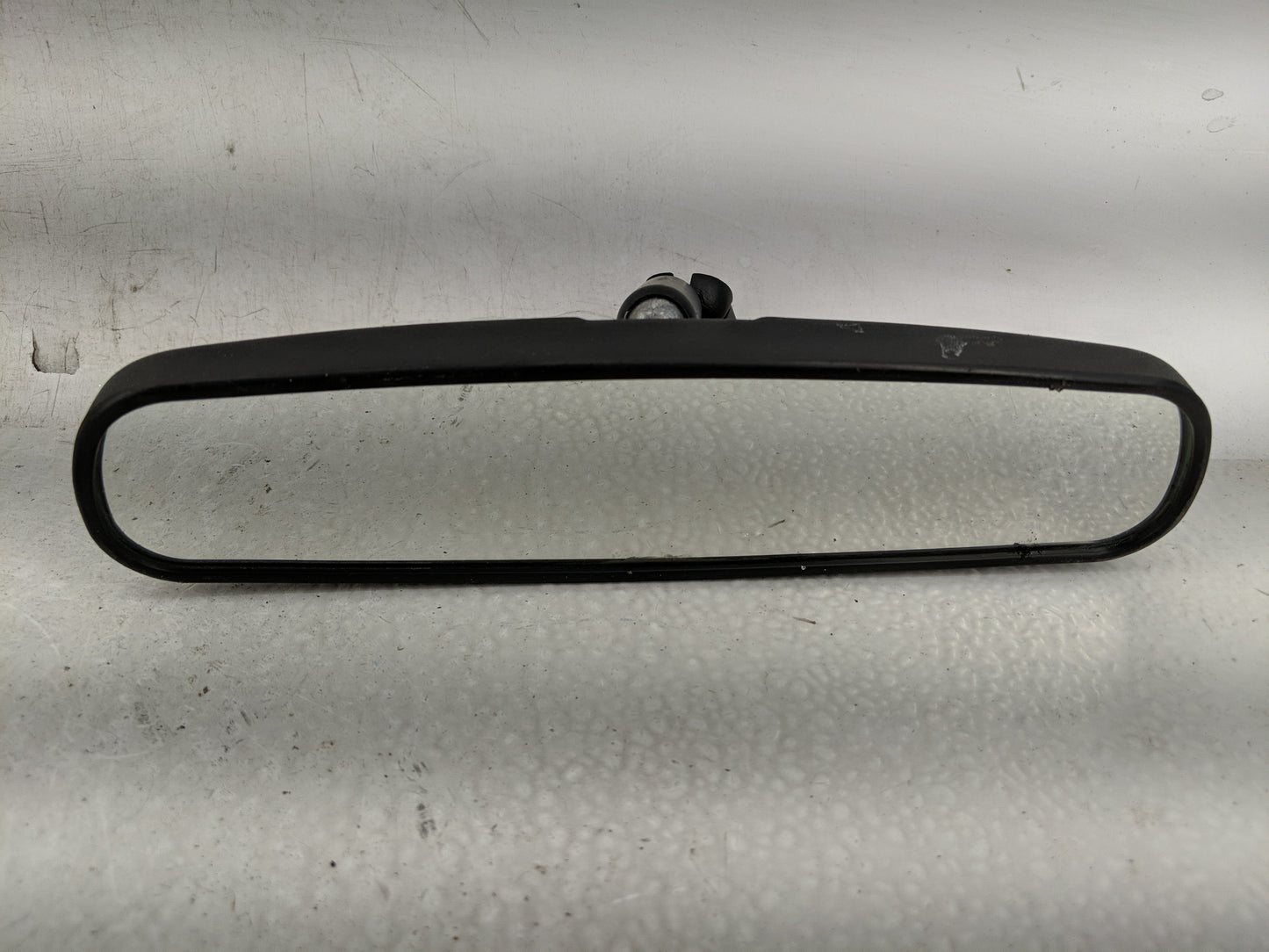 2001-2016 Ford Escape Interior Rear View Mirror Replacement OEM P/N:E8011681 Fits OEM Used Auto Parts - Oemusedautoparts1.co