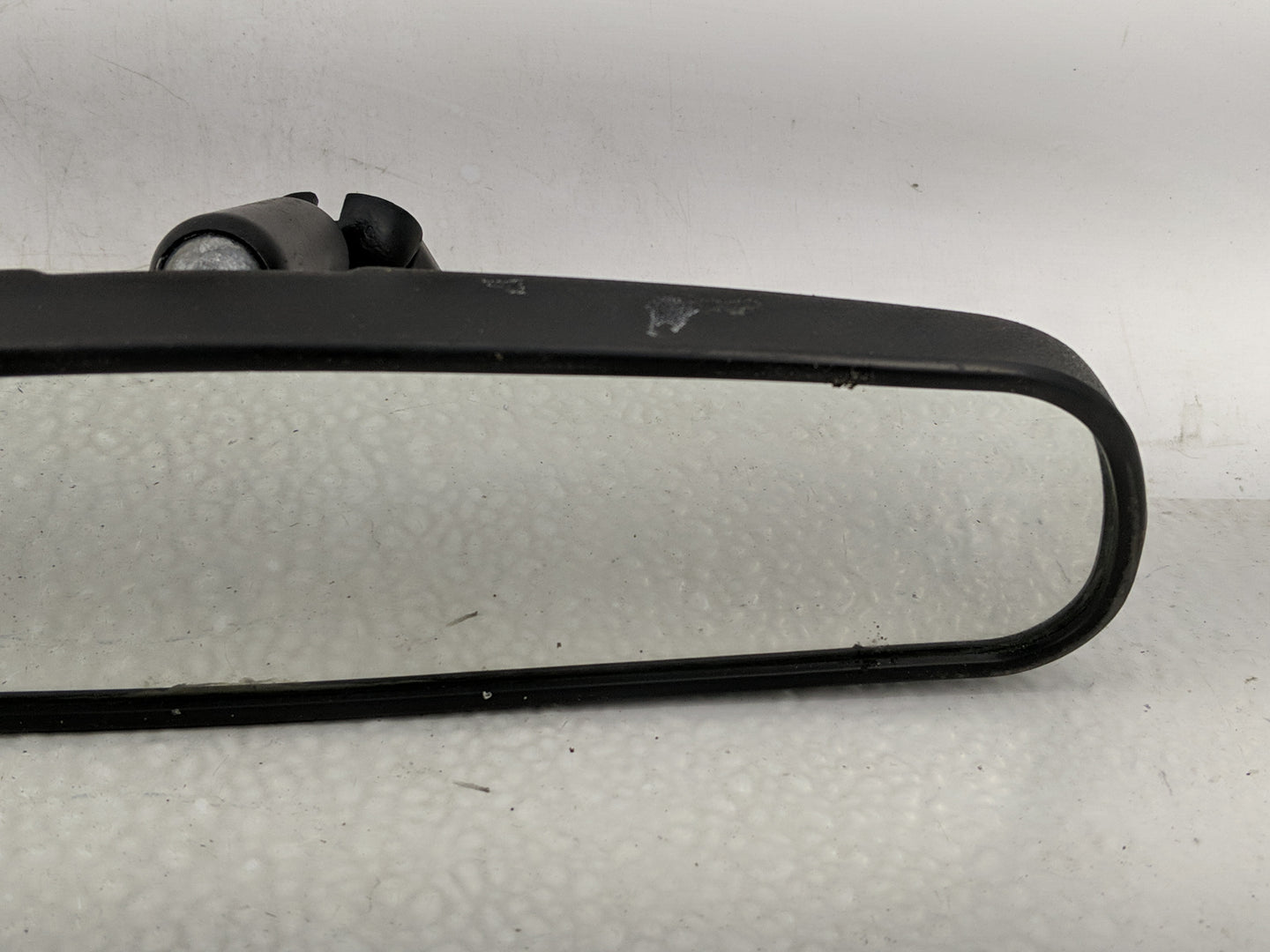 2001-2016 Ford Escape Interior Rear View Mirror Replacement OEM P/N:E8011681 Fits OEM Used Auto Parts - Oemusedautoparts1.co
