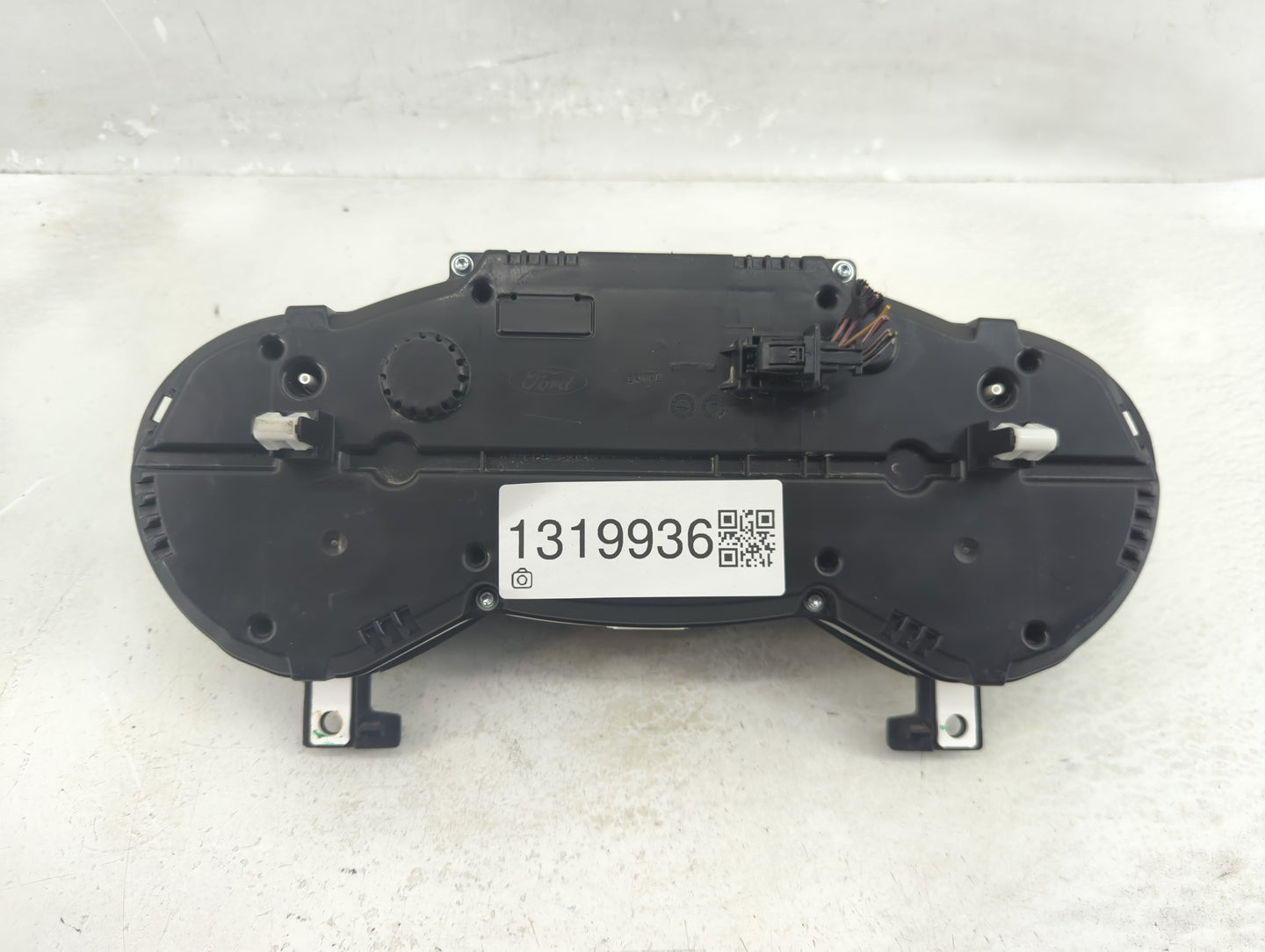 2014 Ford Escape Instrument Cluster Speedometer Gauges P/N:VPCL8F-10894-B Fits Fits 2005 2006 OEM Used Auto Parts - Oemuseda