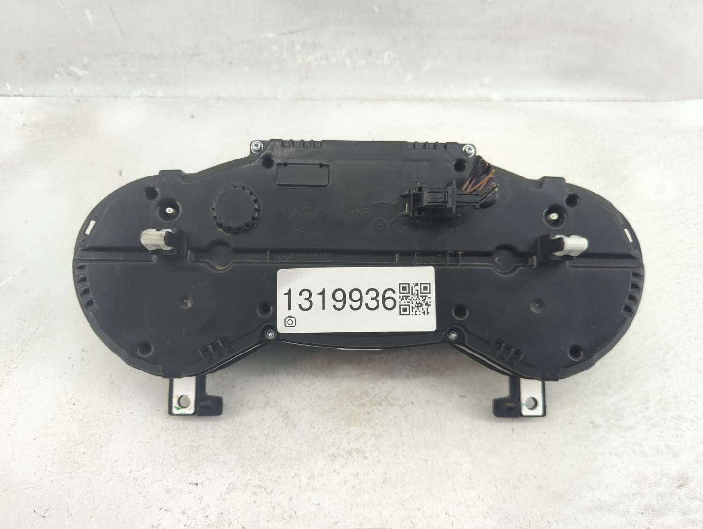2014 Ford Escape Instrument Cluster Speedometer Gauges P/N:VPCL8F-10894-B Fits Fits 2005 2006 OEM Used Auto Parts - Oemuseda