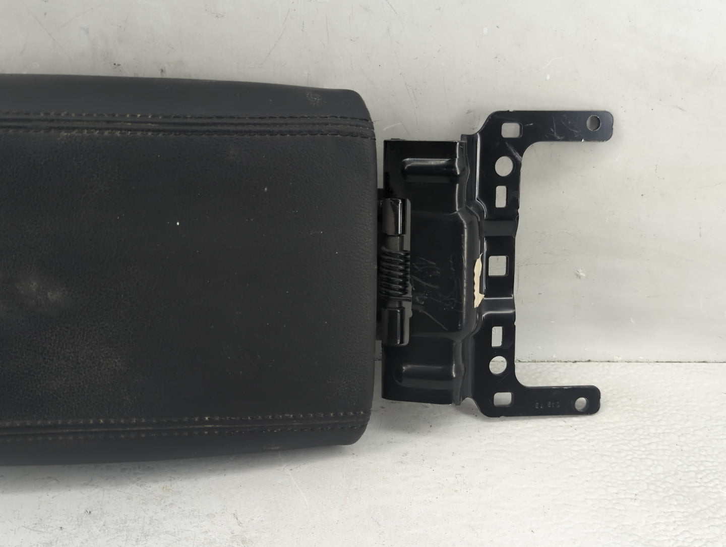 2014 Ford Escape Center Console Armrest Cover Lid Fits OEM Used Auto Parts - Oemusedautoparts1.com